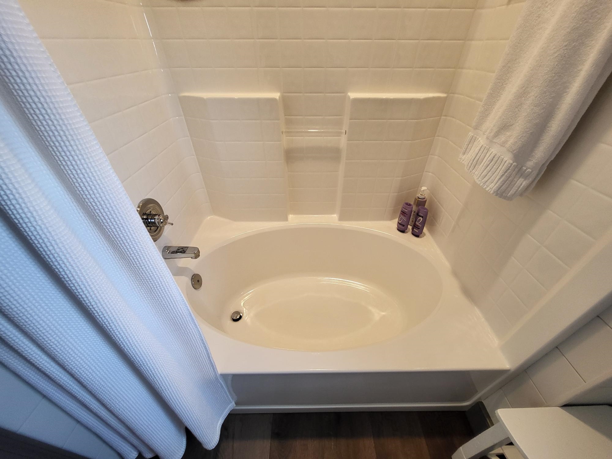 504 AIRPORT DR, HOT SPRINGS, Virginia 24445, 3 Bedrooms Bedrooms, ,3 BathroomsBathrooms,Residential,The Lodge,504 AIRPORT DR,670681 MLS # 670681 504 AIRPORT DR, HOT SPRINGS, Virginia 24445, 3 Bedrooms Bedrooms, ,3 BathroomsBathrooms,Residential,The Lodge,504 AIRPORT DR,670681 MLS # 670681