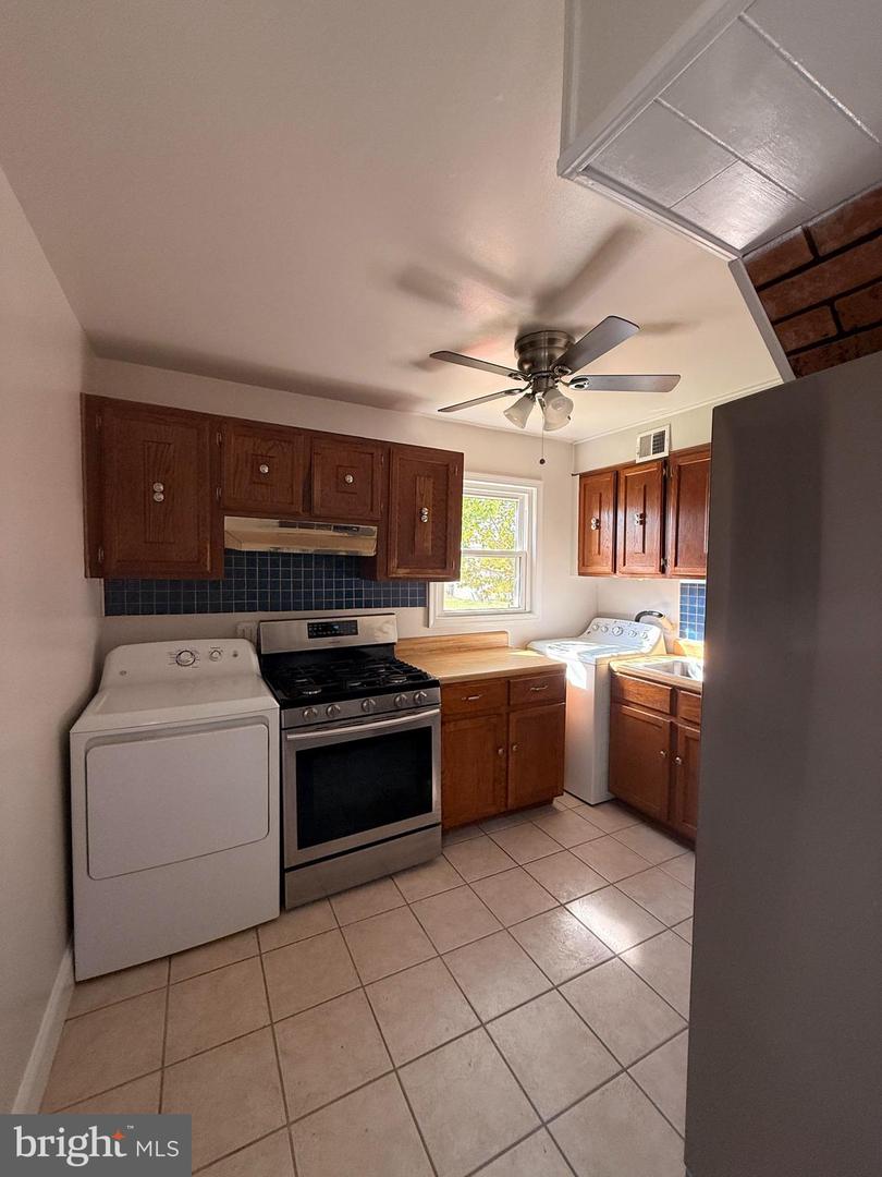 163 SCOTT DR, MANASSAS PARK, Virginia 20111, 3 Bedrooms Bedrooms, ,1 BathroomBathrooms,Residential,For sale,163 SCOTT DR,VAMP2003440 MLS # VAMP2003440