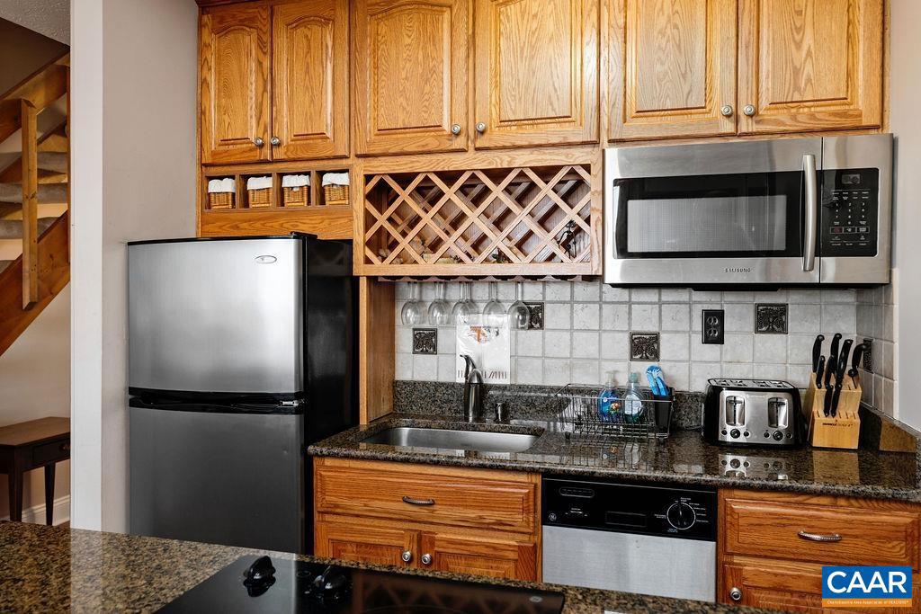 255 TIMBERS CONDOS, WINTERGREEN RESORT, Virginia 22967, 1 Bedroom Bedrooms, ,1 BathroomBathrooms,Residential,For sale,255 TIMBERS CONDOS,670319 MLS # 670319 255 TIMBERS CONDOS, WINTERGREEN RESORT, Virginia 22967, 1 Bedroom Bedrooms, ,1 BathroomBathrooms,Residential,For sale,255 TIMBERS CONDOS,670319 MLS # 670319