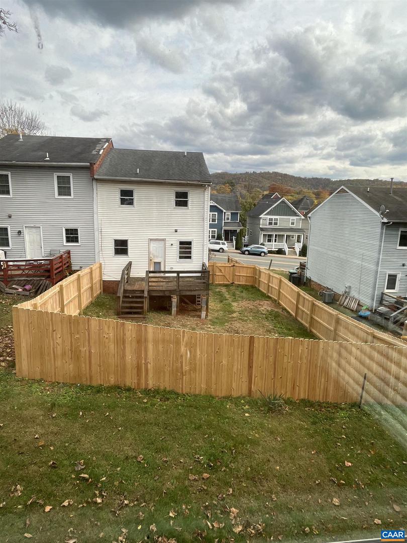 1453 AVON ST, CHARLOTTESVILLE, Virginia 22902, 3 Bedrooms Bedrooms, ,1 BathroomBathrooms,Residential,For sale,1453 AVON ST,670679 MLS # 670679