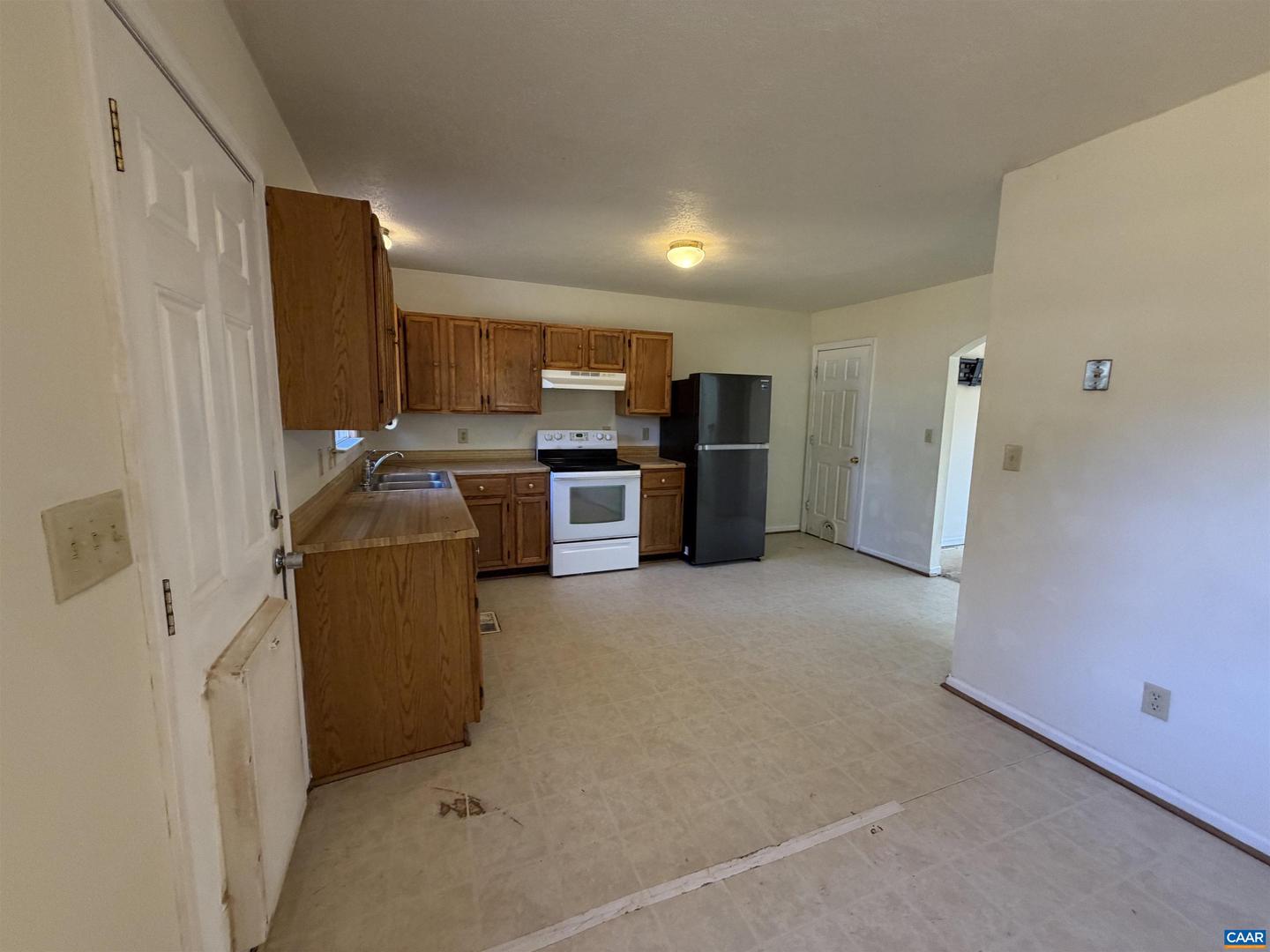 1453 AVON ST, CHARLOTTESVILLE, Virginia 22902, 3 Bedrooms Bedrooms, ,1 BathroomBathrooms,Residential,For sale,1453 AVON ST,670679 MLS # 670679