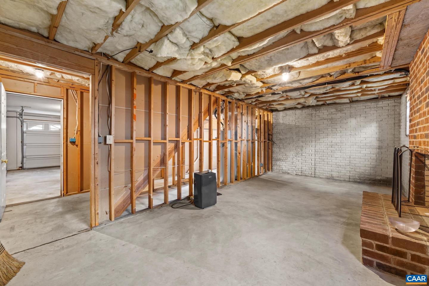 3200 MALBON DR, CHARLOTTESVILLE, Virginia 22911, 4 Bedrooms Bedrooms, ,2 BathroomsBathrooms,Residential,For sale,3200 MALBON DR,670684 MLS # 670684 3200 MALBON DR, CHARLOTTESVILLE, Virginia 22911, 4 Bedrooms Bedrooms, ,2 BathroomsBathrooms,Residential,For sale,3200 MALBON DR,670684 MLS # 670684