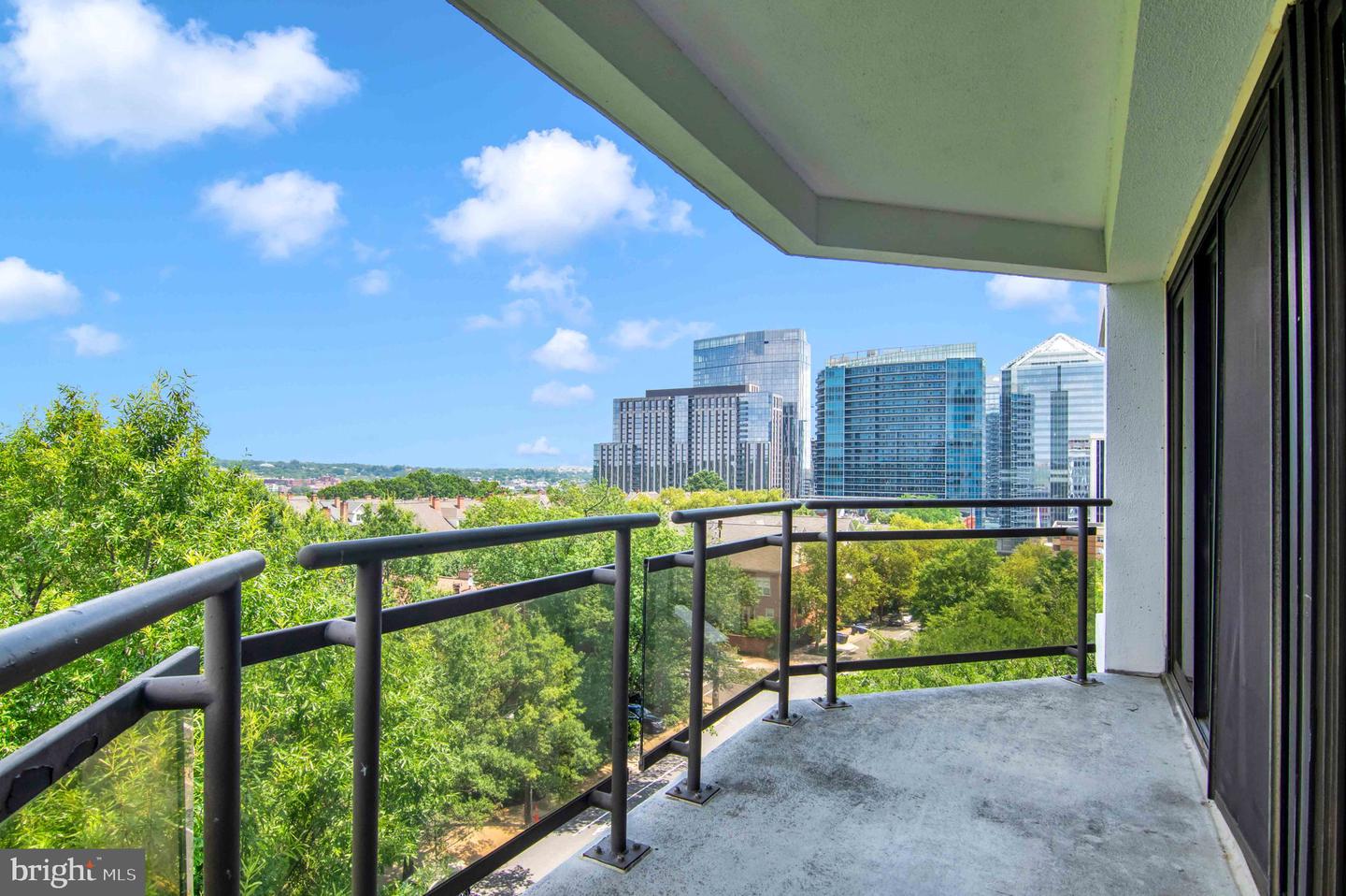 1530 KEY BLVD #715, ARLINGTON, Virginia 22209, 2 Bedrooms Bedrooms, ,2 BathroomsBathrooms,Residential,For sale,1530 KEY BLVD #715,VAAR2060800 MLS # VAAR2060800