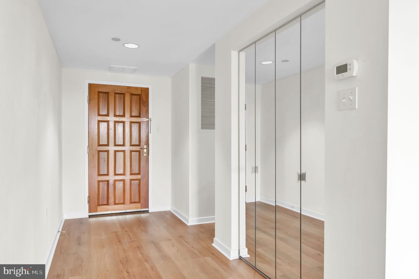 1530 KEY BLVD #715, ARLINGTON, Virginia 22209, 2 Bedrooms Bedrooms, ,2 BathroomsBathrooms,Residential,For sale,1530 KEY BLVD #715,VAAR2060800 MLS # VAAR2060800