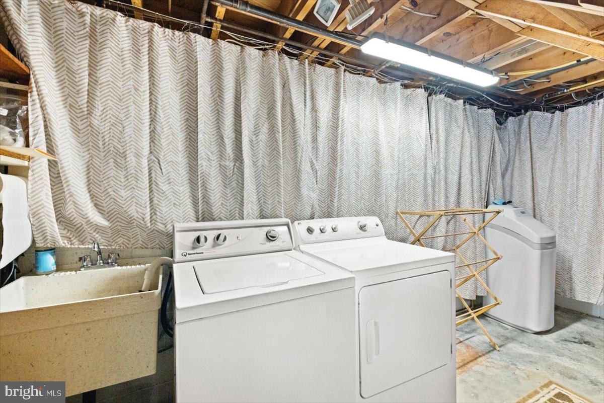 101 DUTTON PL, WINCHESTER, Virginia 22601, 3 Bedrooms Bedrooms, ,2 BathroomsBathrooms,Residential,For sale,101 DUTTON PL,VAFV2035774 MLS # VAFV2035774