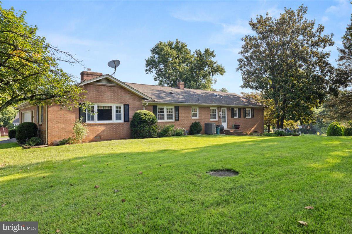 101 DUTTON PL, WINCHESTER, Virginia 22601, 3 Bedrooms Bedrooms, ,2 BathroomsBathrooms,Residential,For sale,101 DUTTON PL,VAFV2035774 MLS # VAFV2035774