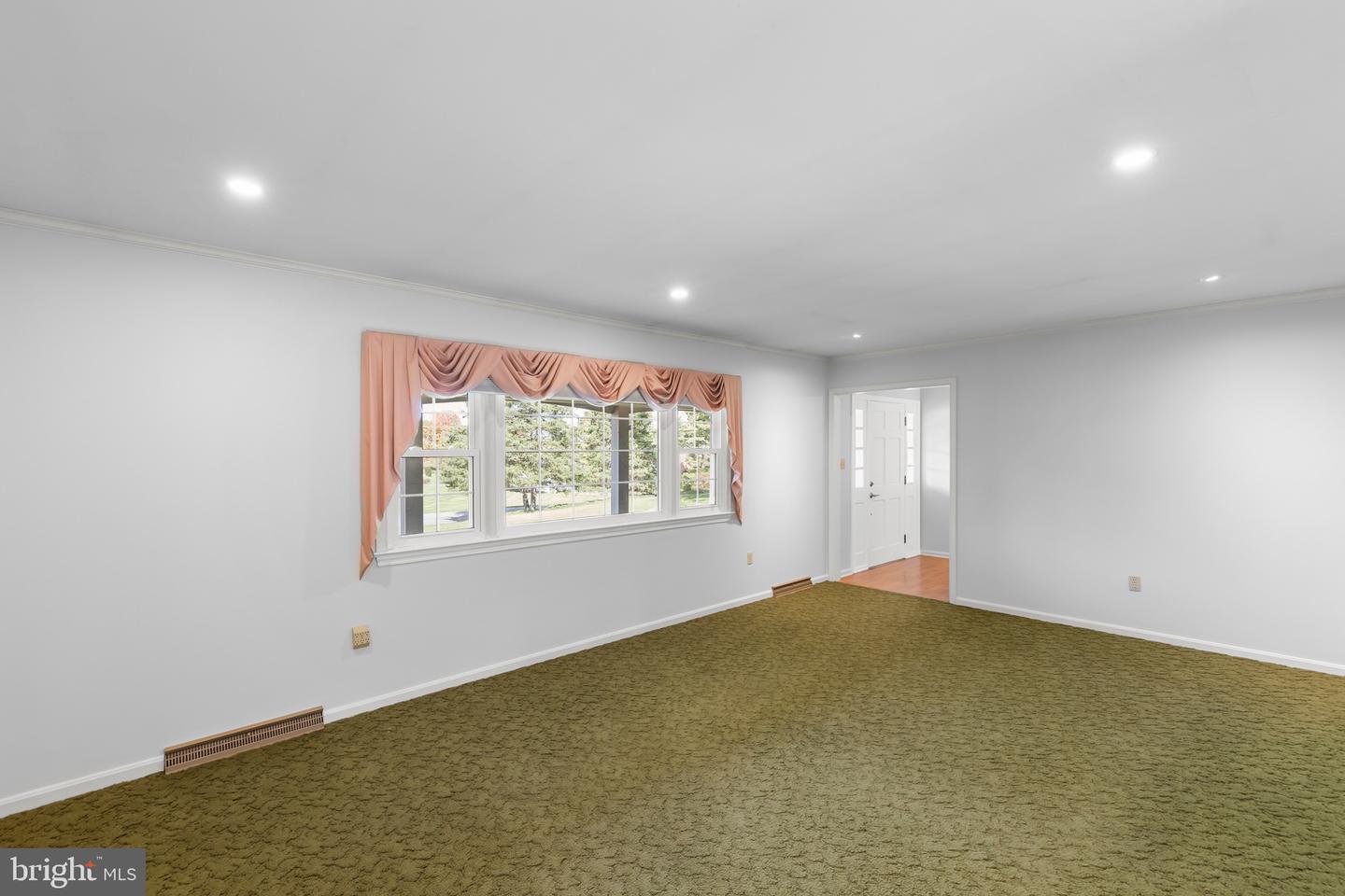 101 DUTTON PL, WINCHESTER, Virginia 22601, 3 Bedrooms Bedrooms, ,2 BathroomsBathrooms,Residential,For sale,101 DUTTON PL,VAFV2035774 MLS # VAFV2035774