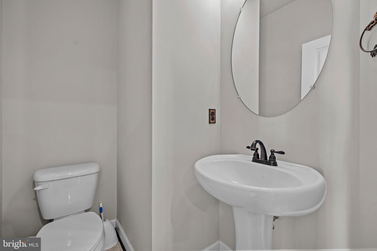 109 CONESTOGA LN, STAFFORD, Virginia 22556, 3 Bedrooms Bedrooms, 7 Rooms Rooms,3 BathroomsBathrooms,Residential,For sale,109 CONESTOGA LN,VAST2041798 MLS # VAST2041798