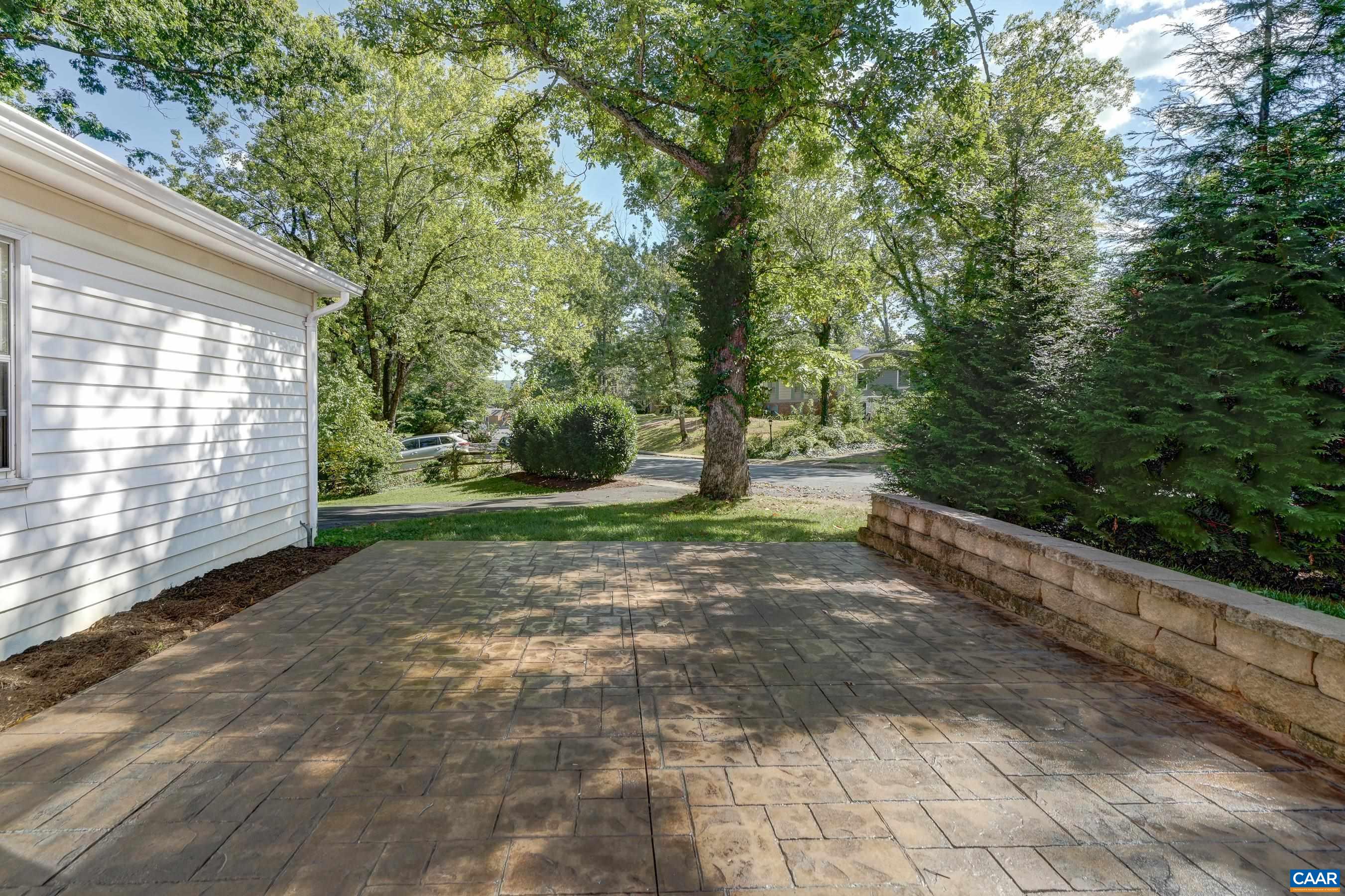 100 ELKHORN RD, CHARLOTTESVILLE, Virginia 22903, 3 Bedrooms Bedrooms, ,3 BathroomsBathrooms,Residential,100 ELKHORN RD,668857 MLS # 668857 100 ELKHORN RD, CHARLOTTESVILLE, Virginia 22903, 3 Bedrooms Bedrooms, ,3 BathroomsBathrooms,Residential,100 ELKHORN RD,668857 MLS # 668857