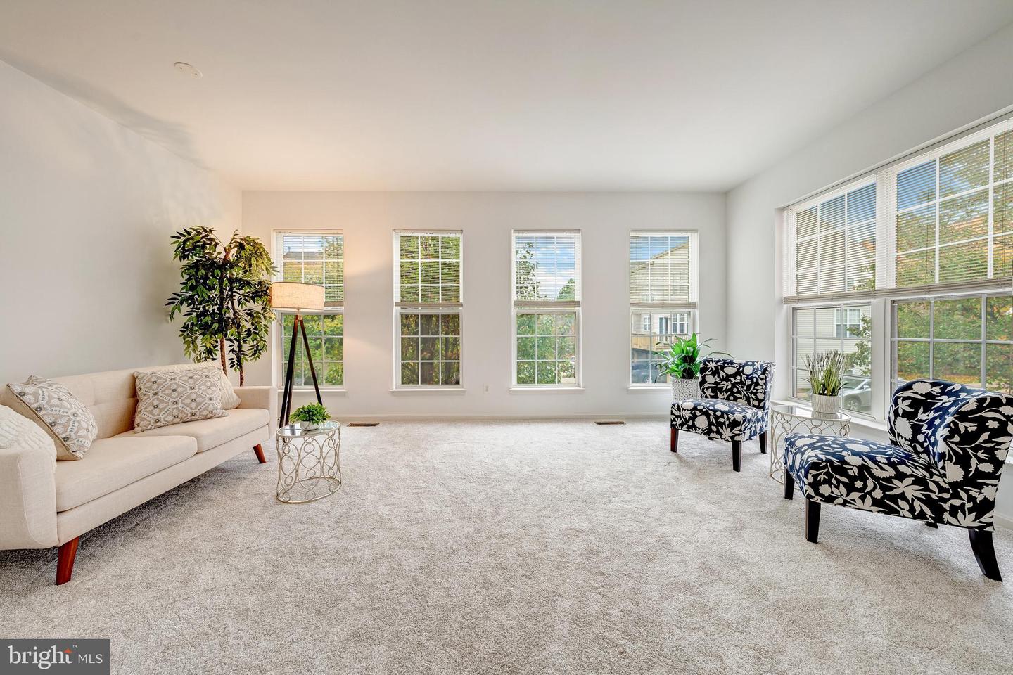 44248 SUSCON SQ, ASHBURN, Virginia 20147, 3 Bedrooms Bedrooms, ,2 BathroomsBathrooms,Residential,For sale,44248 SUSCON SQ,VALO2108802 MLS # VALO2108802