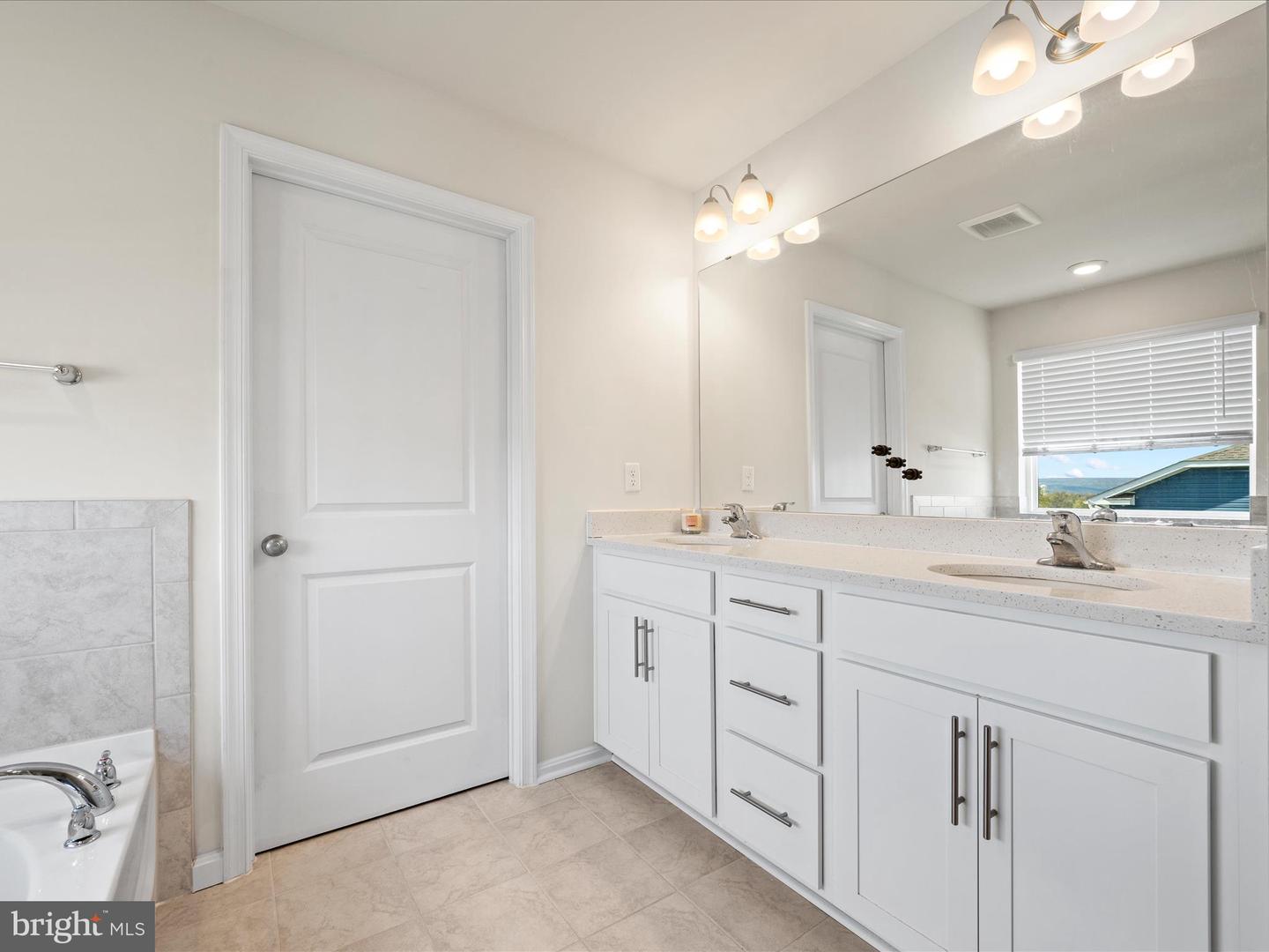 417 NORRIS ST, BERRYVILLE, Virginia 22611, 5 Bedrooms Bedrooms, ,4 BathroomsBathrooms,Residential,For sale,417 NORRIS ST,VACL2006176 MLS # VACL2006176