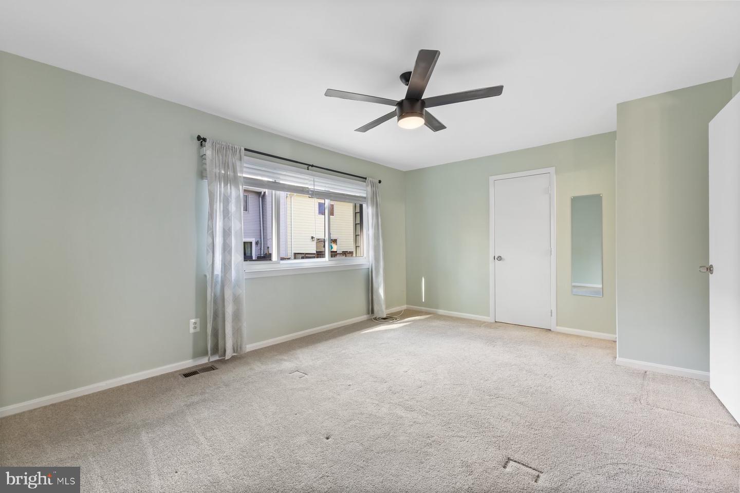 5431 CROWS NEST CT, FAIRFAX, Virginia 22032, 3 Bedrooms Bedrooms, 13 Rooms Rooms,2 BathroomsBathrooms,Residential,For sale,5431 CROWS NEST CT,VAFX2275060 MLS # VAFX2275060 5431 CROWS NEST CT, FAIRFAX, Virginia 22032, 3 Bedrooms Bedrooms, 13 Rooms Rooms,2 BathroomsBathrooms,Residential,For sale,5431 CROWS NEST CT,VAFX2275060 MLS # VAFX2275060