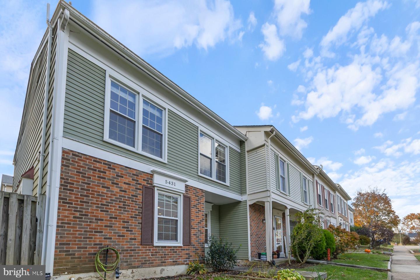 5431 CROWS NEST CT, FAIRFAX, Virginia 22032, 3 Bedrooms Bedrooms, 13 Rooms Rooms,2 BathroomsBathrooms,Residential,For sale,5431 CROWS NEST CT,VAFX2275060 MLS # VAFX2275060 5431 CROWS NEST CT, FAIRFAX, Virginia 22032, 3 Bedrooms Bedrooms, 13 Rooms Rooms,2 BathroomsBathrooms,Residential,For sale,5431 CROWS NEST CT,VAFX2275060 MLS # VAFX2275060