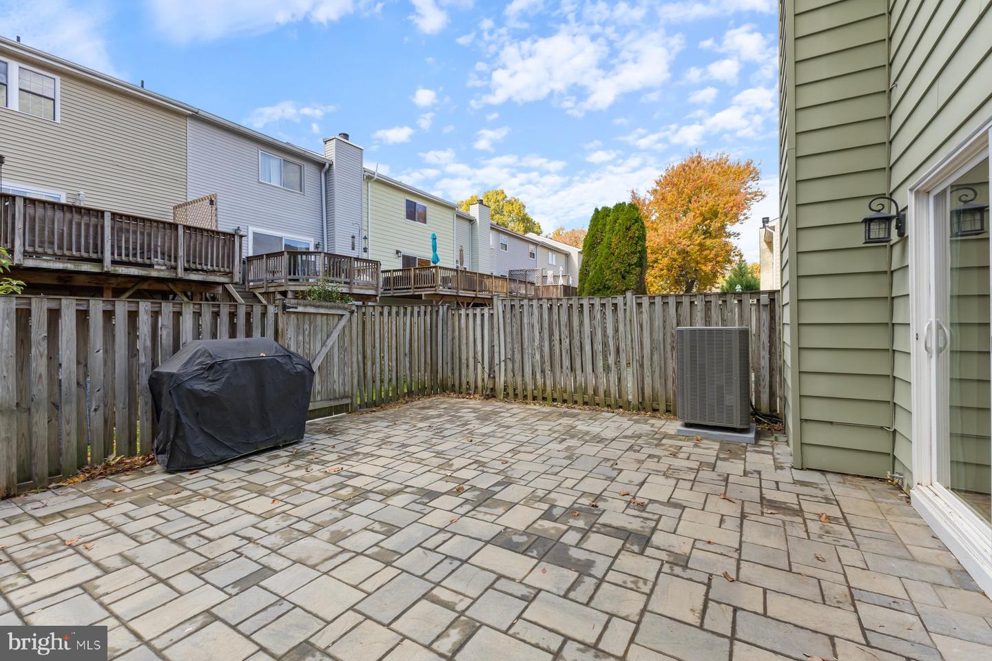 5431 CROWS NEST CT, FAIRFAX, Virginia 22032, 3 Bedrooms Bedrooms, 13 Rooms Rooms,2 BathroomsBathrooms,Residential,For sale,5431 CROWS NEST CT,VAFX2275060 MLS # VAFX2275060 5431 CROWS NEST CT, FAIRFAX, Virginia 22032, 3 Bedrooms Bedrooms, 13 Rooms Rooms,2 BathroomsBathrooms,Residential,For sale,5431 CROWS NEST CT,VAFX2275060 MLS # VAFX2275060