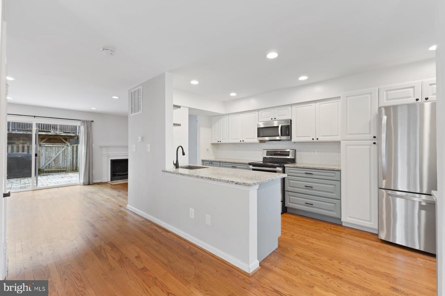 5431 CROWS NEST CT, FAIRFAX, Virginia 22032, 3 Bedrooms Bedrooms, 13 Rooms Rooms,2 BathroomsBathrooms,Residential,For sale,5431 CROWS NEST CT,VAFX2275060 MLS # VAFX2275060 5431 CROWS NEST CT, FAIRFAX, Virginia 22032, 3 Bedrooms Bedrooms, 13 Rooms Rooms,2 BathroomsBathrooms,Residential,For sale,5431 CROWS NEST CT,VAFX2275060 MLS # VAFX2275060