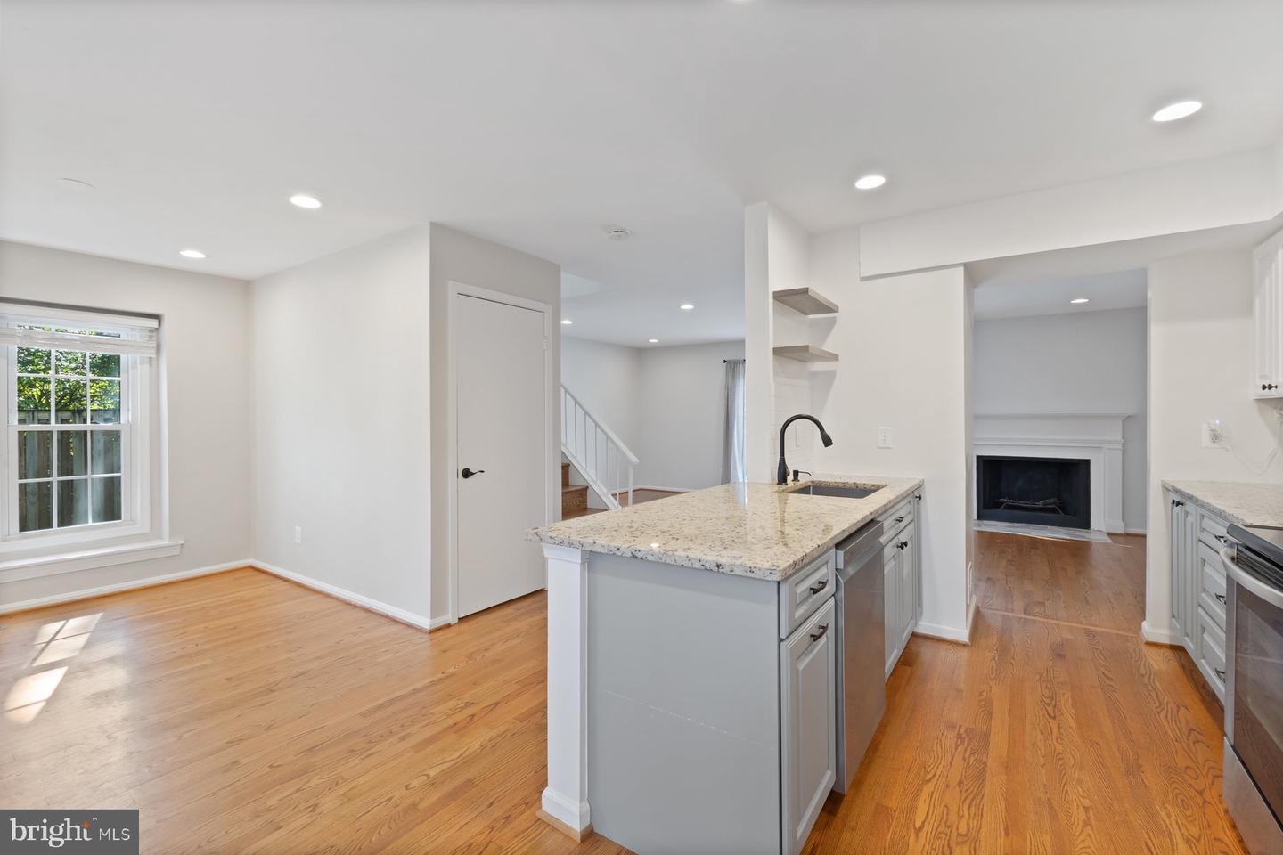 5431 CROWS NEST CT, FAIRFAX, Virginia 22032, 3 Bedrooms Bedrooms, 13 Rooms Rooms,2 BathroomsBathrooms,Residential,For sale,5431 CROWS NEST CT,VAFX2275060 MLS # VAFX2275060 5431 CROWS NEST CT, FAIRFAX, Virginia 22032, 3 Bedrooms Bedrooms, 13 Rooms Rooms,2 BathroomsBathrooms,Residential,For sale,5431 CROWS NEST CT,VAFX2275060 MLS # VAFX2275060