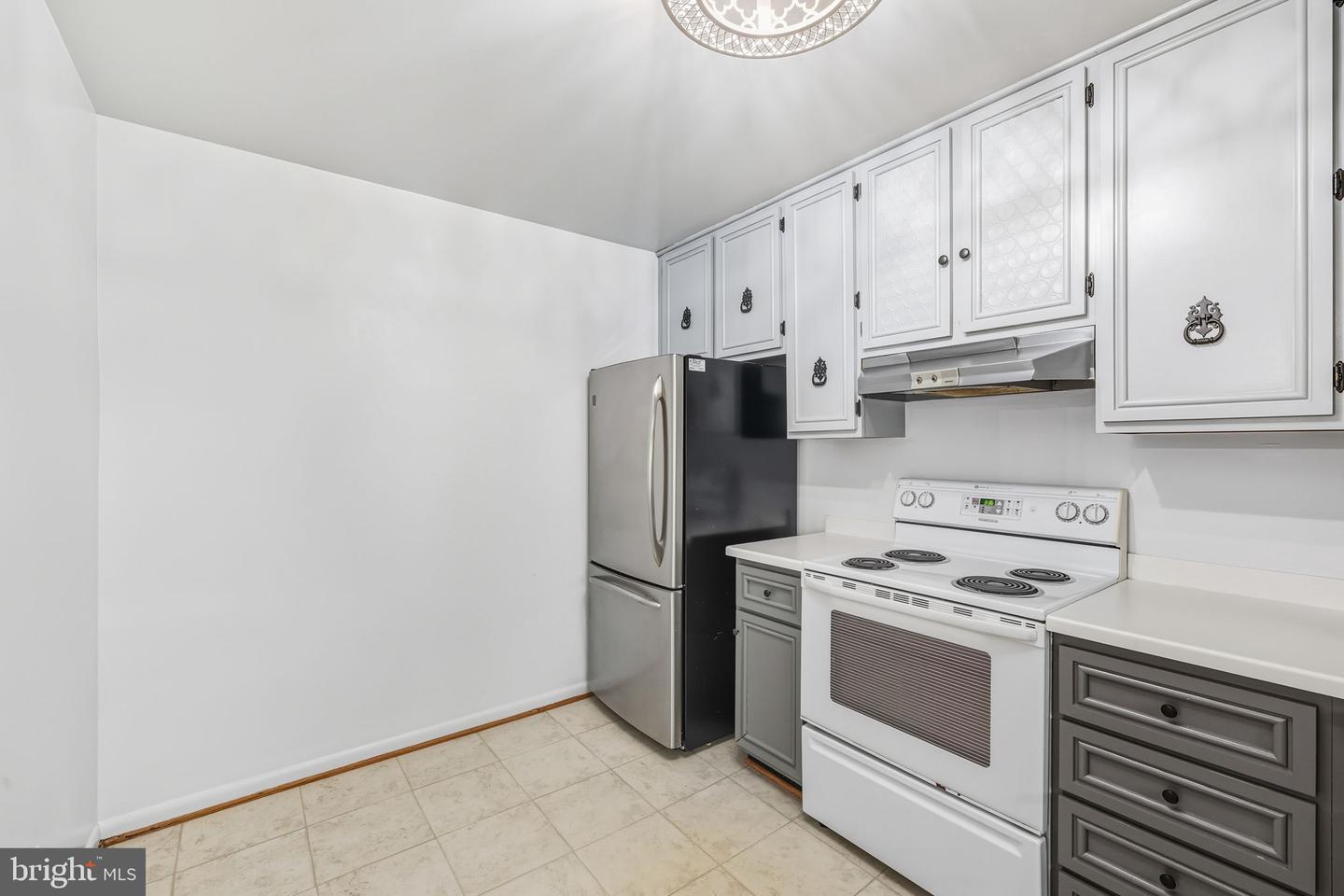 8643 CURTIS AVE, ALEXANDRIA, Virginia 22309, 4 Bedrooms Bedrooms, ,2 BathroomsBathrooms,Residential,For sale,8643 CURTIS AVE,VAFX2275386 MLS # VAFX2275386 8643 CURTIS AVE, ALEXANDRIA, Virginia 22309, 4 Bedrooms Bedrooms, ,2 BathroomsBathrooms,Residential,For sale,8643 CURTIS AVE,VAFX2275386 MLS # VAFX2275386