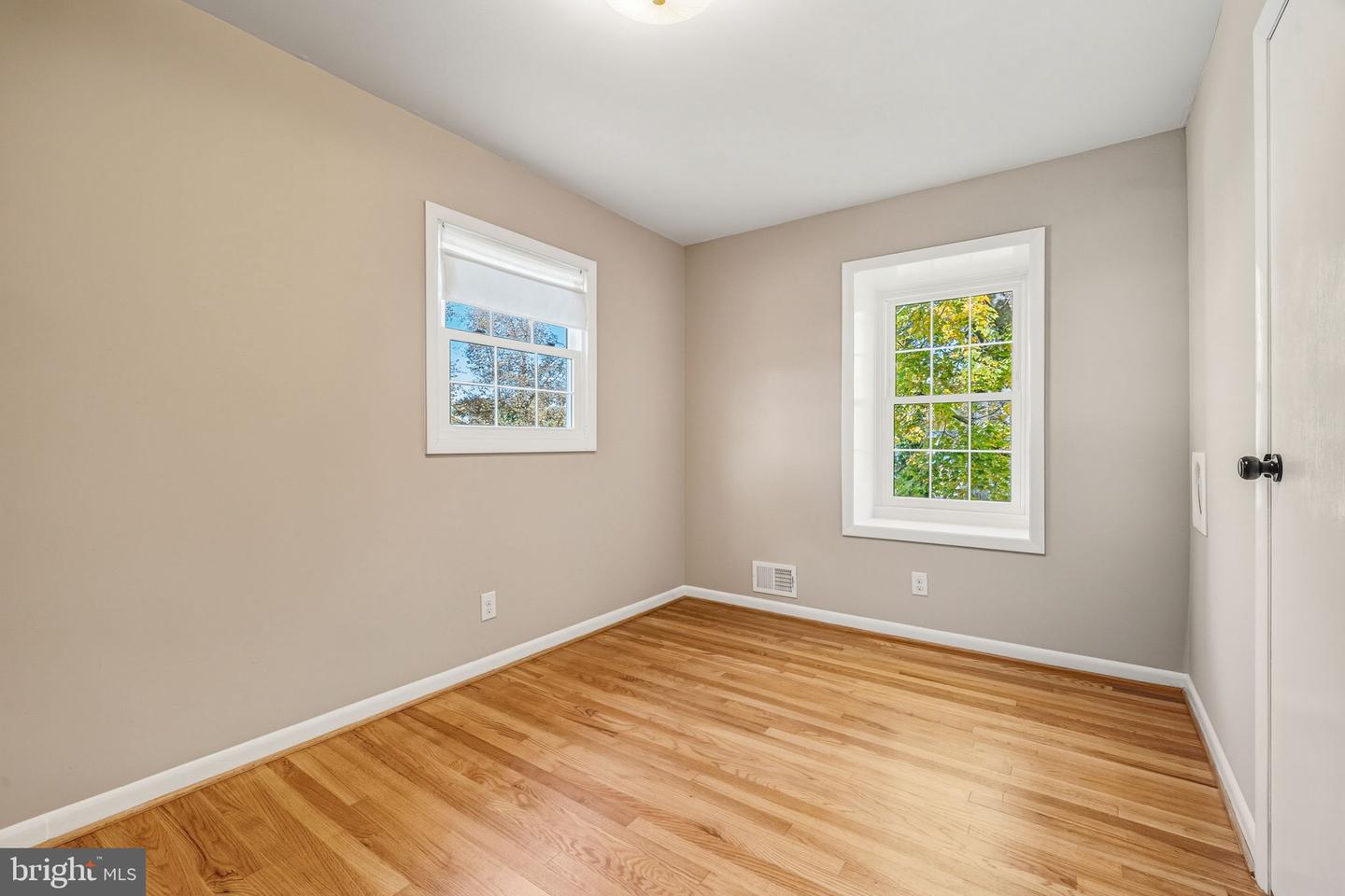 8643 CURTIS AVE, ALEXANDRIA, Virginia 22309, 4 Bedrooms Bedrooms, ,2 BathroomsBathrooms,Residential,For sale,8643 CURTIS AVE,VAFX2275386 MLS # VAFX2275386 8643 CURTIS AVE, ALEXANDRIA, Virginia 22309, 4 Bedrooms Bedrooms, ,2 BathroomsBathrooms,Residential,For sale,8643 CURTIS AVE,VAFX2275386 MLS # VAFX2275386