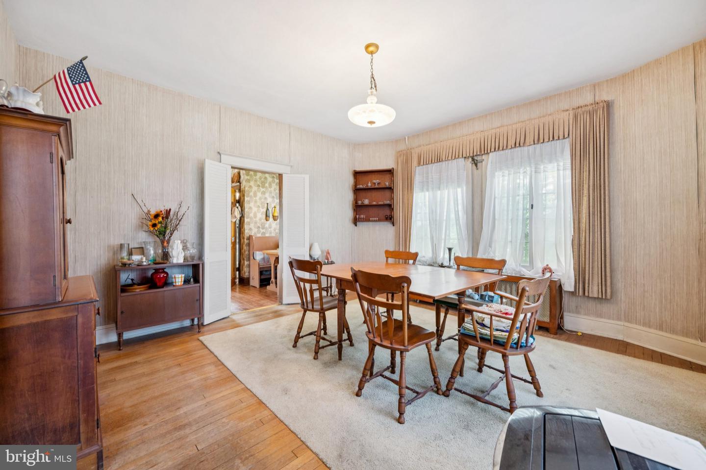 3814 KANAWHA ST NW, WASHINGTON, District Of Columbia 20015, 4 Bedrooms Bedrooms, ,2 BathroomsBathrooms,Residential,For sale,3814 KANAWHA ST NW,DCDC2228092 MLS # DCDC2228092 3814 KANAWHA ST NW, WASHINGTON, District Of Columbia 20015, 4 Bedrooms Bedrooms, ,2 BathroomsBathrooms,Residential,For sale,3814 KANAWHA ST NW,DCDC2228092 MLS # DCDC2228092