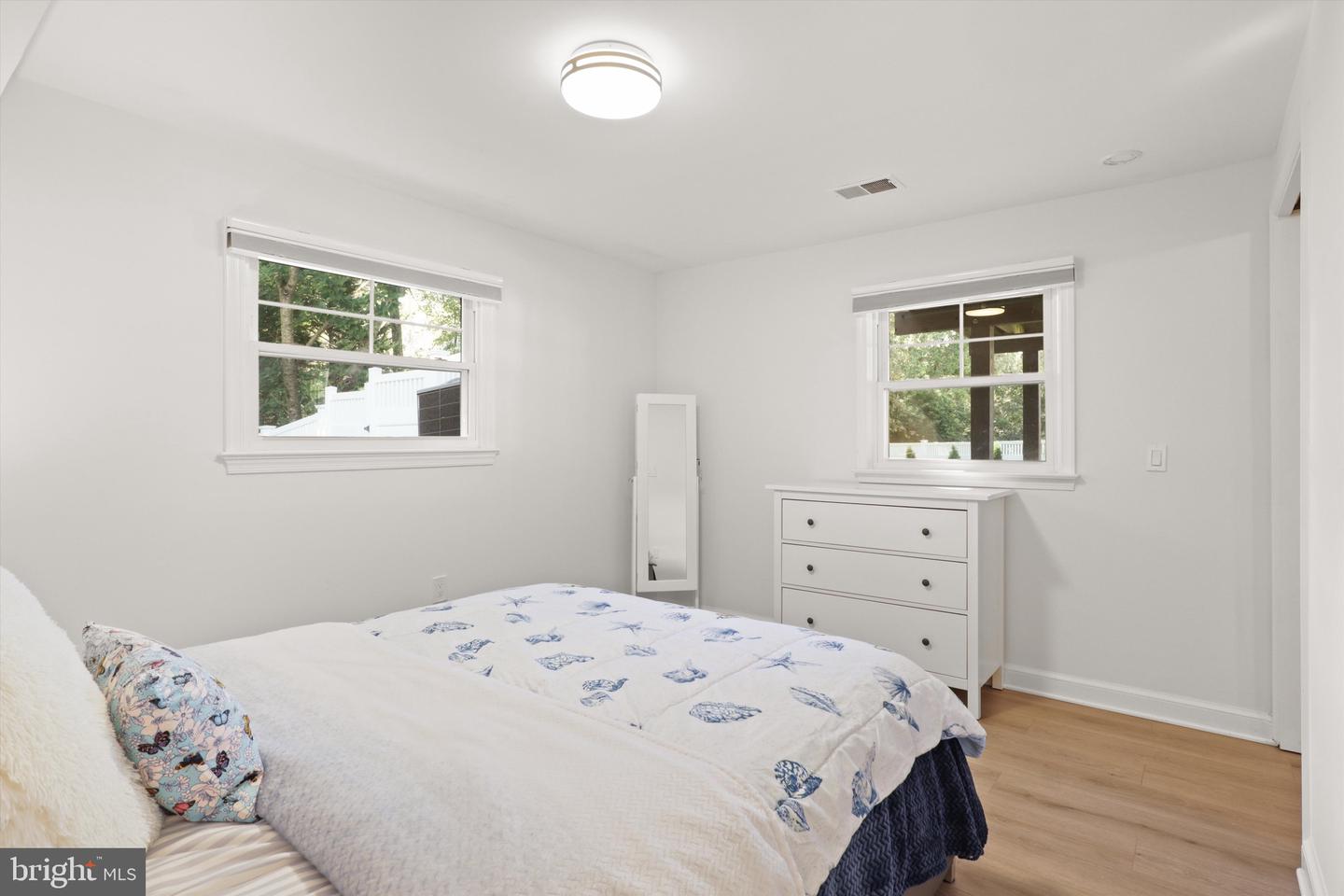 4207 SCOTLAND RD, ALEXANDRIA, Virginia 22309, 5 Bedrooms Bedrooms, ,3 BathroomsBathrooms,Residential,For sale,4207 SCOTLAND RD,VAFX2276090 MLS # VAFX2276090