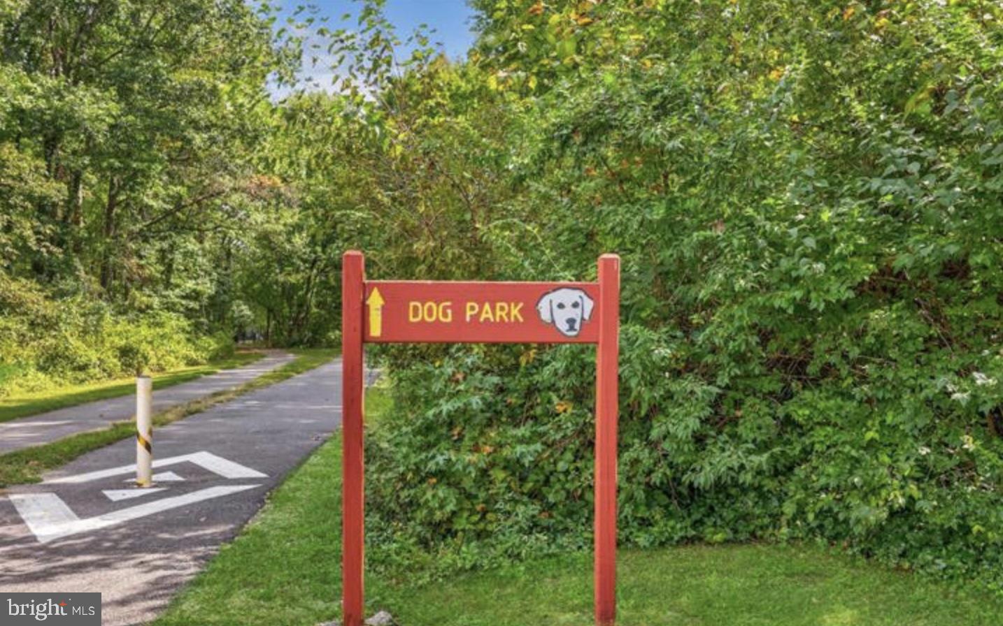 4207 SCOTLAND RD, ALEXANDRIA, Virginia 22309, 5 Bedrooms Bedrooms, ,3 BathroomsBathrooms,Residential,For sale,4207 SCOTLAND RD,VAFX2276090 MLS # VAFX2276090