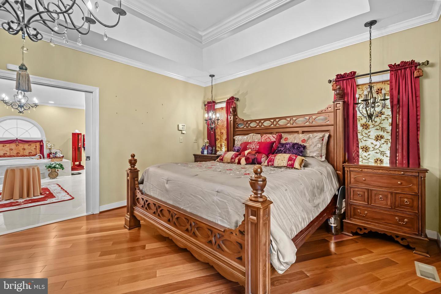 32 CARRIAGE HILL LN, FREDERICKSBURG, Virginia 22407, 5 Bedrooms Bedrooms, ,4 BathroomsBathrooms,Residential,For sale,32 CARRIAGE HILL LN,VASP2037298 MLS # VASP2037298