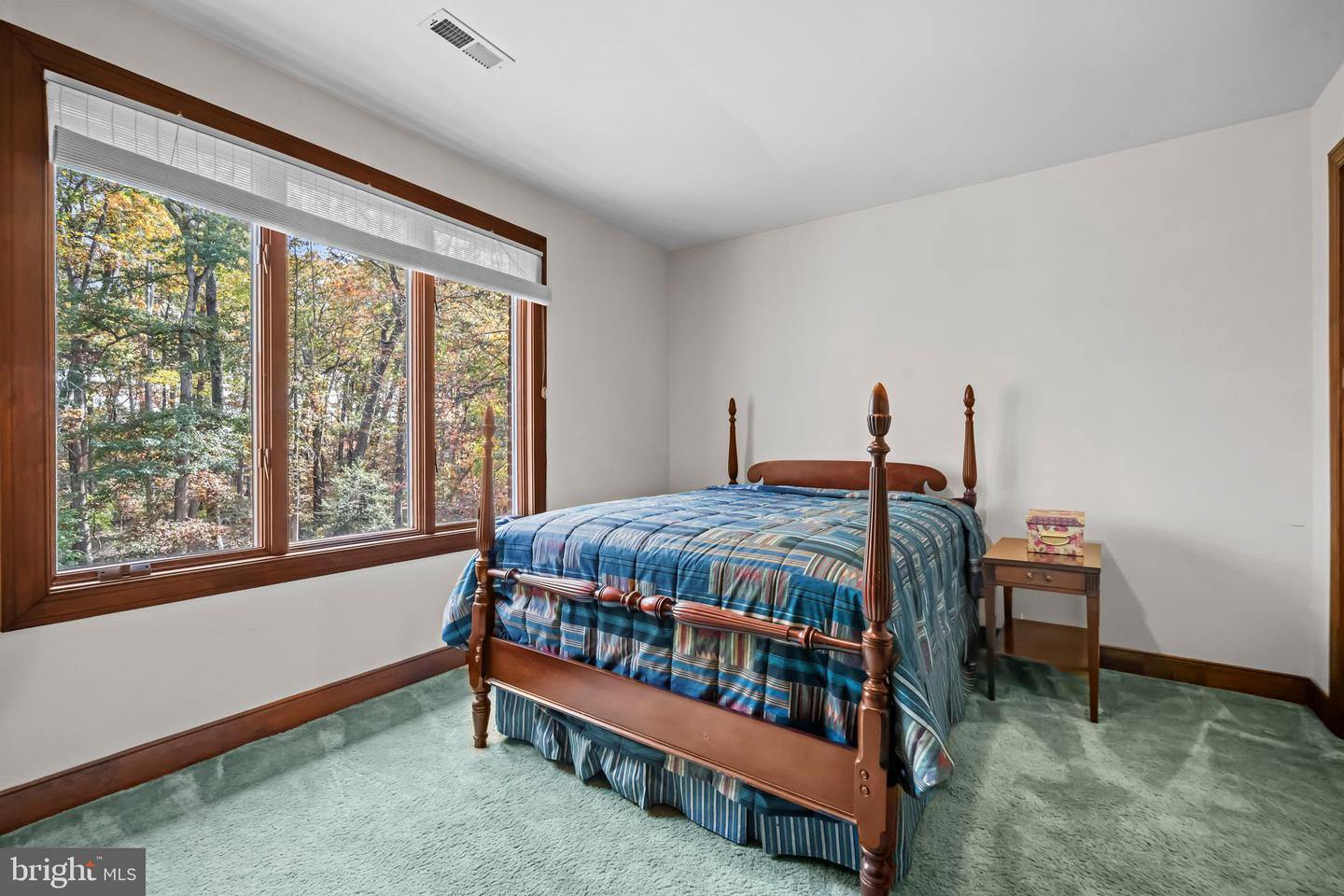 32 CARRIAGE HILL LN, FREDERICKSBURG, Virginia 22407, 5 Bedrooms Bedrooms, ,4 BathroomsBathrooms,Residential,For sale,32 CARRIAGE HILL LN,VASP2037298 MLS # VASP2037298