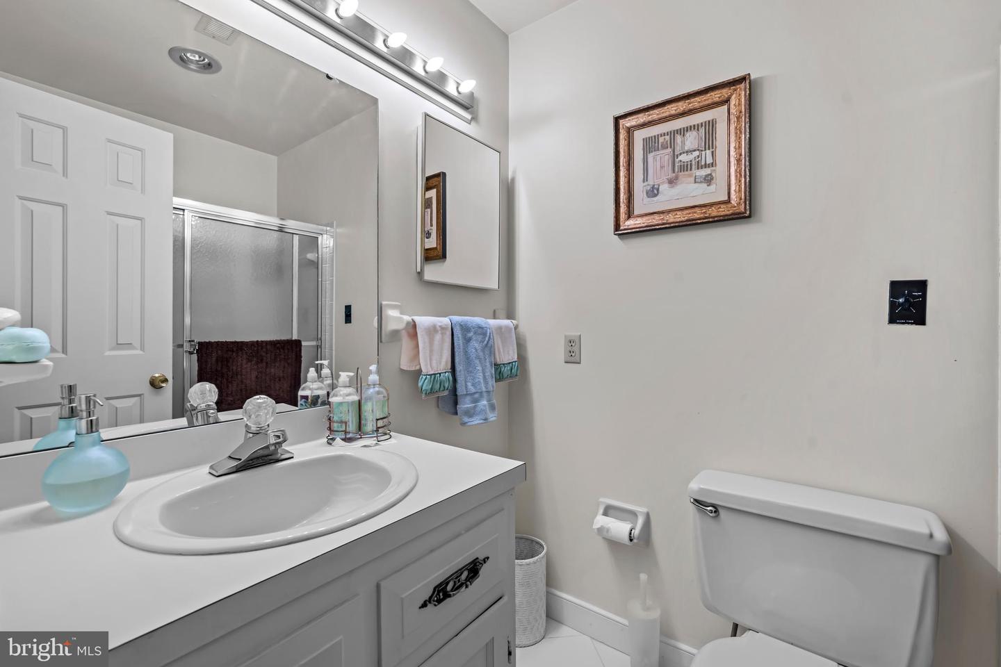 32 CARRIAGE HILL LN, FREDERICKSBURG, Virginia 22407, 5 Bedrooms Bedrooms, ,4 BathroomsBathrooms,Residential,For sale,32 CARRIAGE HILL LN,VASP2037298 MLS # VASP2037298