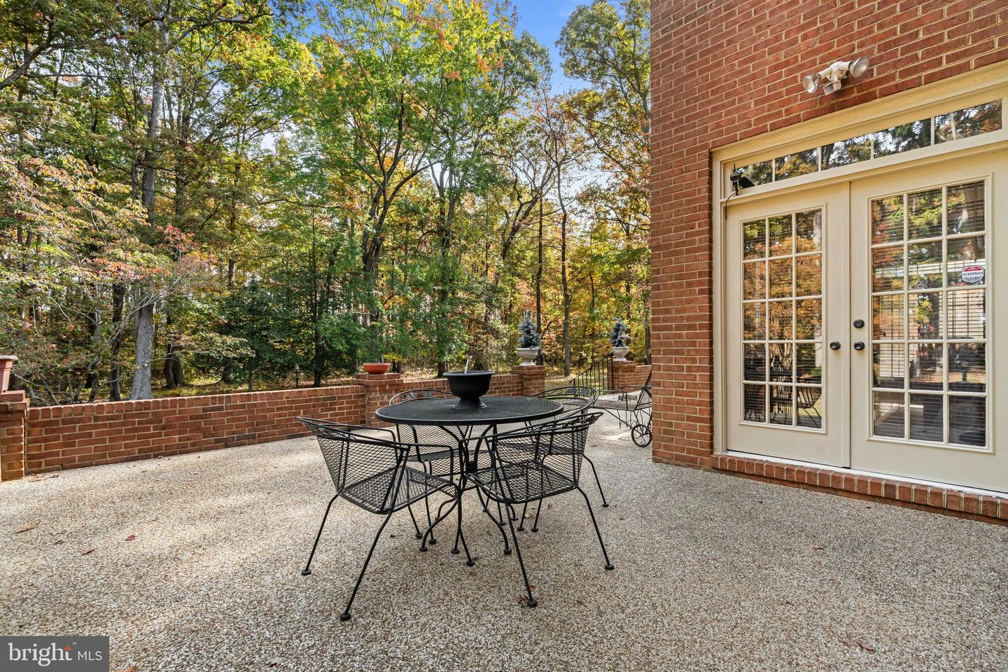 32 CARRIAGE HILL LN, FREDERICKSBURG, Virginia 22407, 5 Bedrooms Bedrooms, ,4 BathroomsBathrooms,Residential,For sale,32 CARRIAGE HILL LN,VASP2037298 MLS # VASP2037298