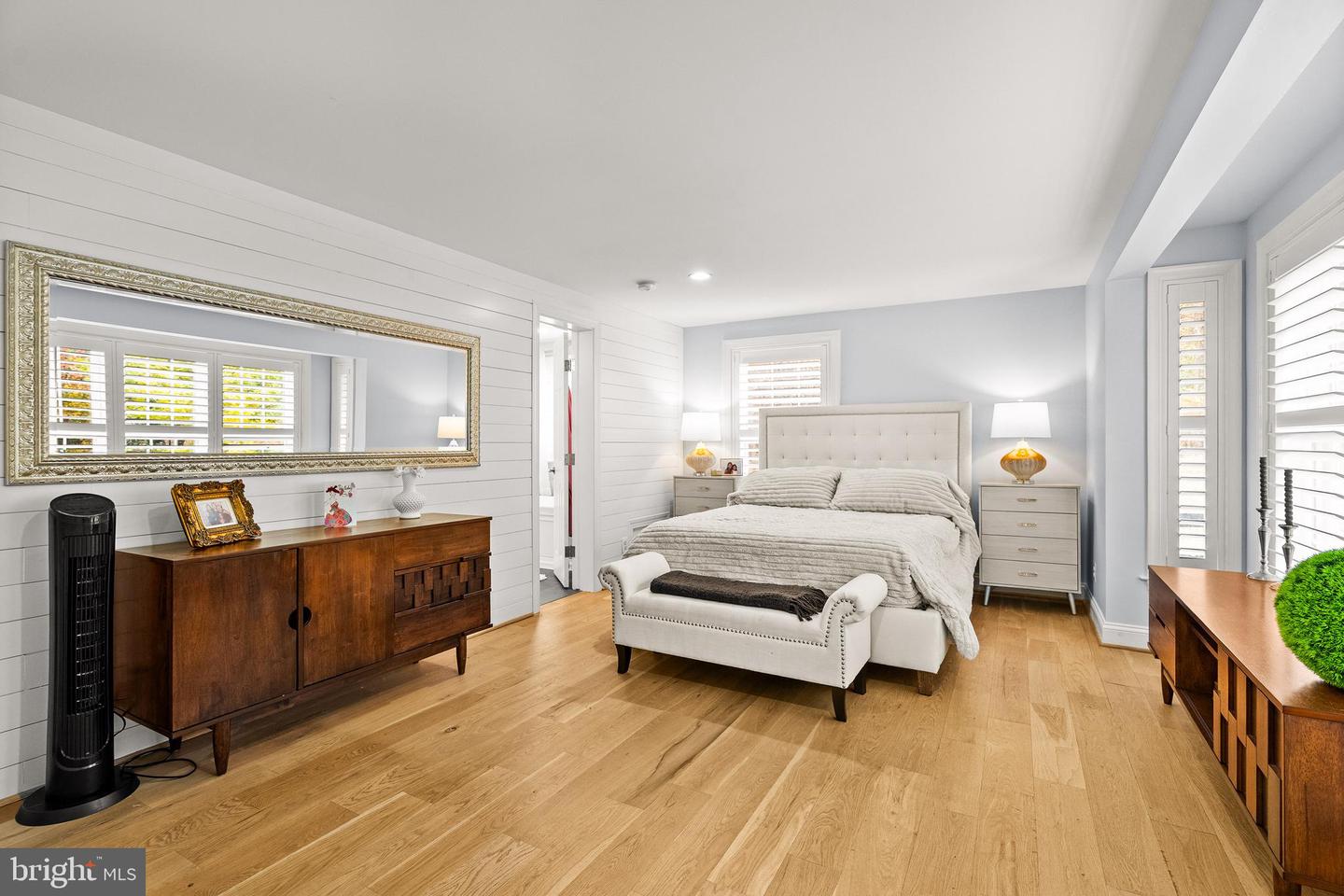 19488 BLUERIDGE MOUNTAIN RD, BLUEMONT, Virginia 20135, 3 Bedrooms Bedrooms, ,3 BathroomsBathrooms,Residential,For sale,19488 BLUERIDGE MOUNTAIN RD,VACL2006188 MLS # VACL2006188