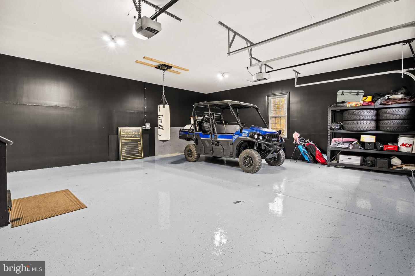 19488 BLUERIDGE MOUNTAIN RD, BLUEMONT, Virginia 20135, 3 Bedrooms Bedrooms, ,3 BathroomsBathrooms,Residential,For sale,19488 BLUERIDGE MOUNTAIN RD,VACL2006188 MLS # VACL2006188