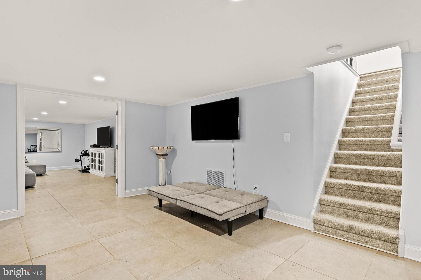 19488 BLUERIDGE MOUNTAIN RD, BLUEMONT, Virginia 20135, 3 Bedrooms Bedrooms, ,3 BathroomsBathrooms,Residential,For sale,19488 BLUERIDGE MOUNTAIN RD,VACL2006188 MLS # VACL2006188