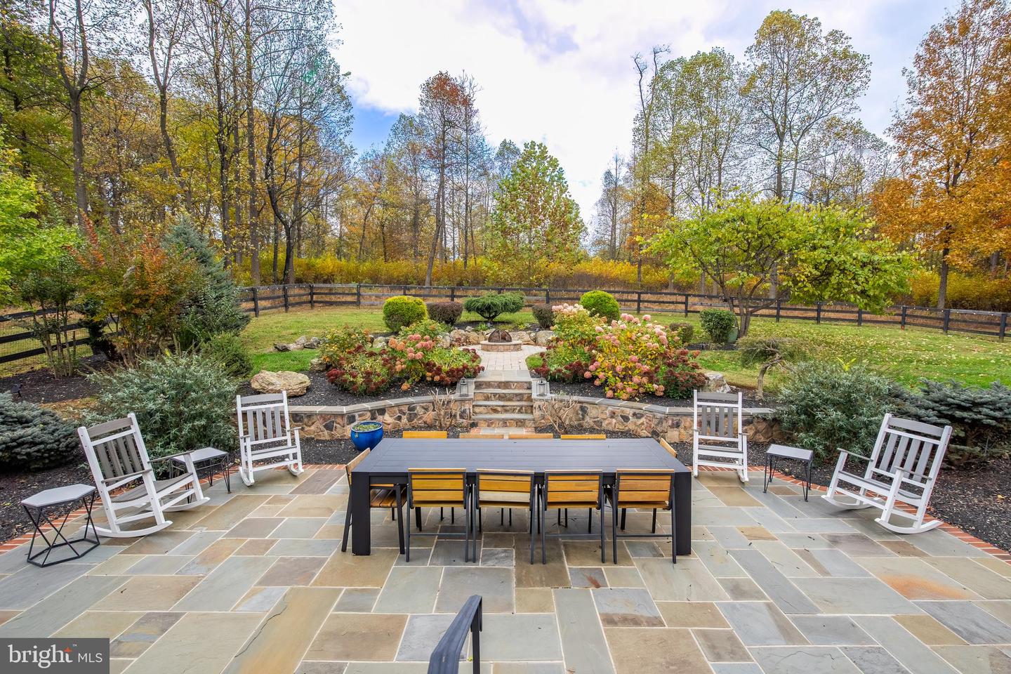 19488 BLUERIDGE MOUNTAIN RD, BLUEMONT, Virginia 20135, 3 Bedrooms Bedrooms, ,3 BathroomsBathrooms,Residential,For sale,19488 BLUERIDGE MOUNTAIN RD,VACL2006188 MLS # VACL2006188