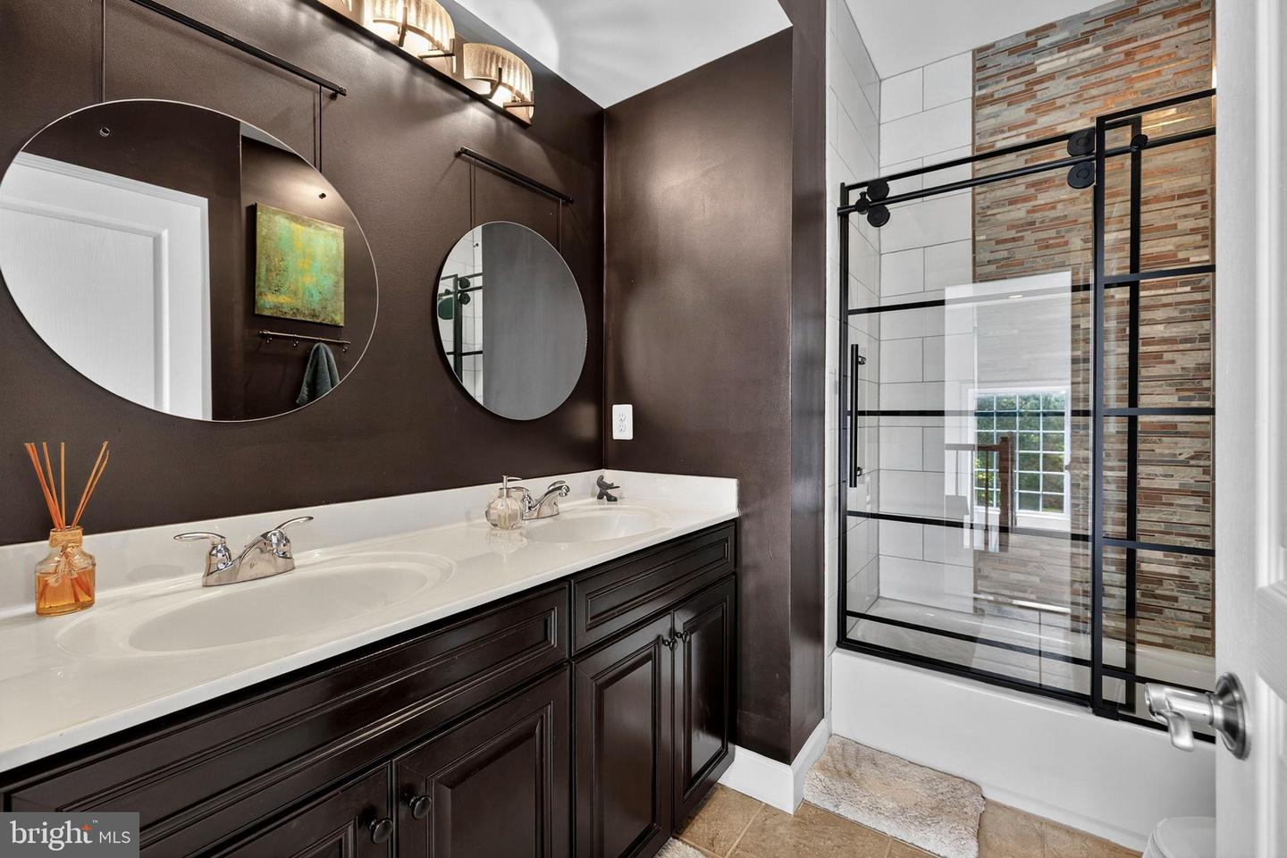 15779 BERKHAMSTEAD PL, LEESBURG, Virginia 20176, 4 Bedrooms Bedrooms, 11 Rooms Rooms,2 BathroomsBathrooms,Residential,For sale,15779 BERKHAMSTEAD PL,VALO2110084 MLS # VALO2110084 15779 BERKHAMSTEAD PL, LEESBURG, Virginia 20176, 4 Bedrooms Bedrooms, 11 Rooms Rooms,2 BathroomsBathrooms,Residential,For sale,15779 BERKHAMSTEAD PL,VALO2110084 MLS # VALO2110084