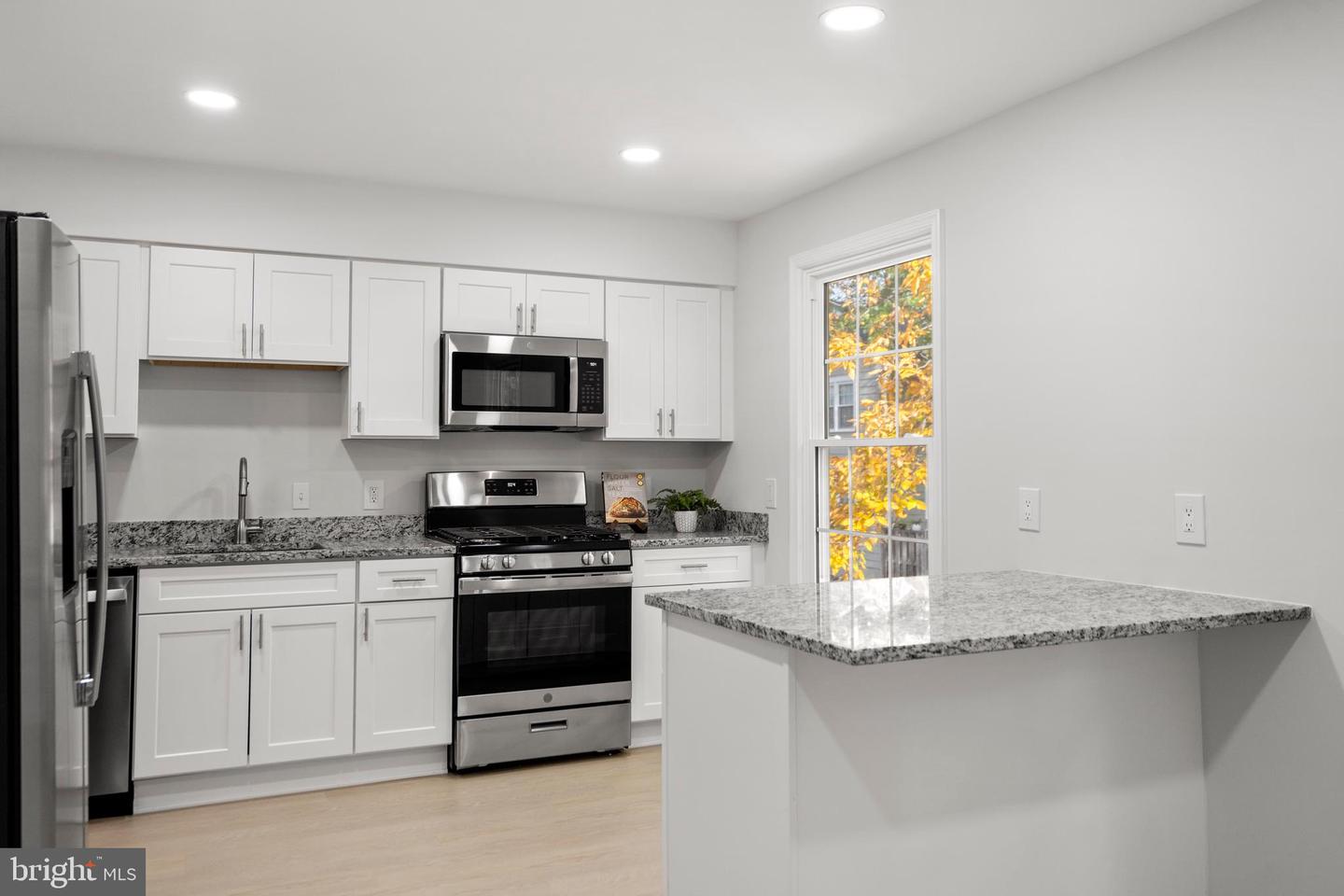 9521 CHERRY OAK CT, BURKE, Virginia 22015, 3 Bedrooms Bedrooms, ,2 BathroomsBathrooms,Residential,For sale,9521 CHERRY OAK CT,VAFX2277052 MLS # VAFX2277052 9521 CHERRY OAK CT, BURKE, Virginia 22015, 3 Bedrooms Bedrooms, ,2 BathroomsBathrooms,Residential,For sale,9521 CHERRY OAK CT,VAFX2277052 MLS # VAFX2277052