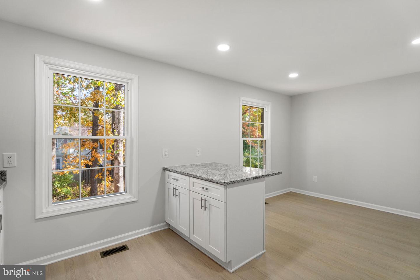 9521 CHERRY OAK CT, BURKE, Virginia 22015, 3 Bedrooms Bedrooms, ,2 BathroomsBathrooms,Residential,For sale,9521 CHERRY OAK CT,VAFX2277052 MLS # VAFX2277052 9521 CHERRY OAK CT, BURKE, Virginia 22015, 3 Bedrooms Bedrooms, ,2 BathroomsBathrooms,Residential,For sale,9521 CHERRY OAK CT,VAFX2277052 MLS # VAFX2277052