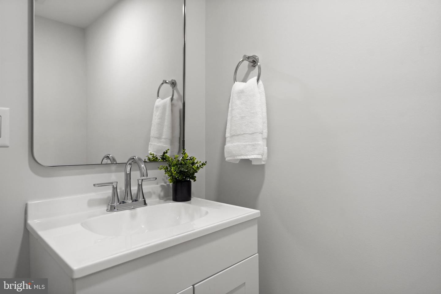 9521 CHERRY OAK CT, BURKE, Virginia 22015, 3 Bedrooms Bedrooms, ,2 BathroomsBathrooms,Residential,For sale,9521 CHERRY OAK CT,VAFX2277052 MLS # VAFX2277052 9521 CHERRY OAK CT, BURKE, Virginia 22015, 3 Bedrooms Bedrooms, ,2 BathroomsBathrooms,Residential,For sale,9521 CHERRY OAK CT,VAFX2277052 MLS # VAFX2277052