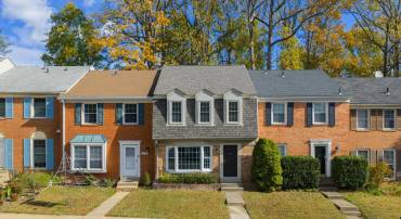 9521 CHERRY OAK CT, BURKE, Virginia 22015, 3 Bedrooms Bedrooms, ,2 BathroomsBathrooms,Residential,For sale,9521 CHERRY OAK CT,VAFX2277052 MLS # VAFX2277052