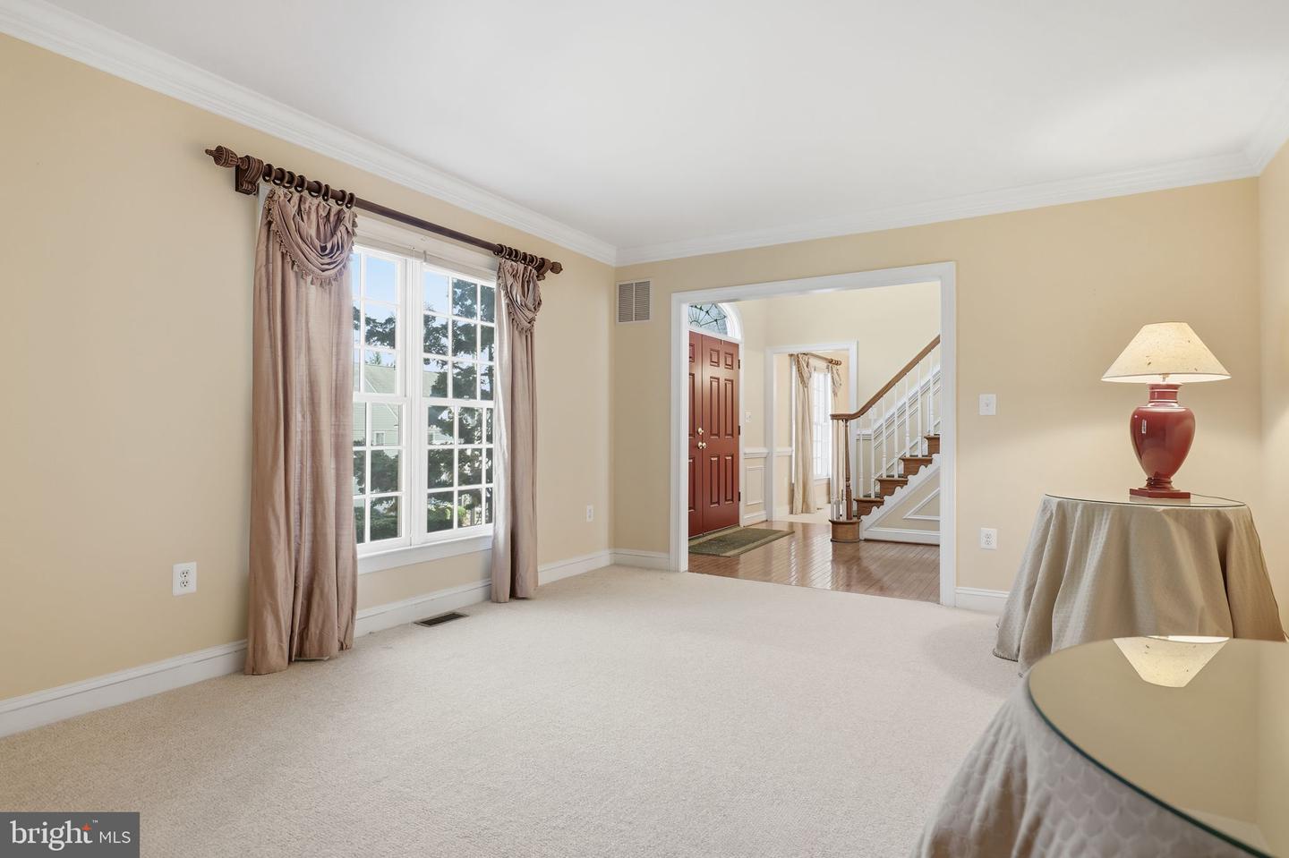 1 AYR ST SW, LEESBURG, Virginia 20175, 4 Bedrooms Bedrooms, ,4 BathroomsBathrooms,Residential,For sale,1 AYR ST SW,VALO2110320 MLS # VALO2110320