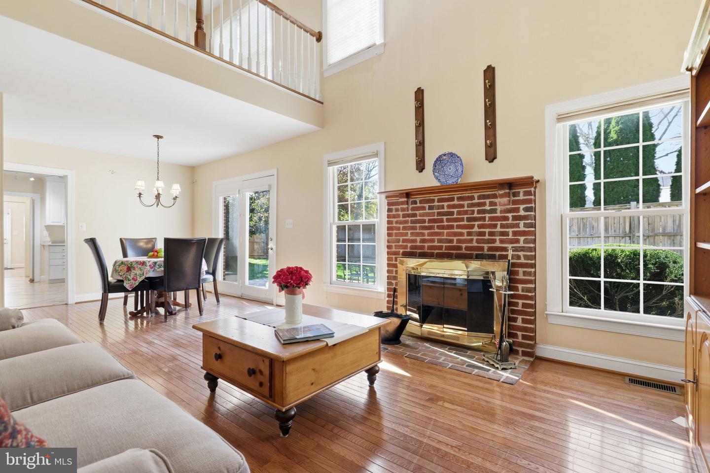 1 AYR ST SW, LEESBURG, Virginia 20175, 4 Bedrooms Bedrooms, ,4 BathroomsBathrooms,Residential,For sale,1 AYR ST SW,VALO2110320 MLS # VALO2110320