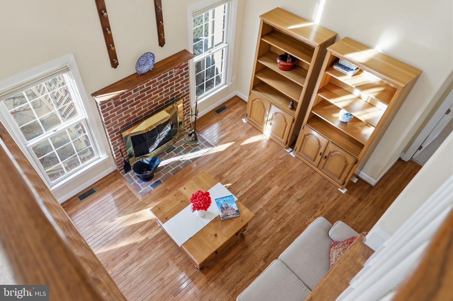 1 AYR ST SW, LEESBURG, Virginia 20175, 4 Bedrooms Bedrooms, ,4 BathroomsBathrooms,Residential,For sale,1 AYR ST SW,VALO2110320 MLS # VALO2110320