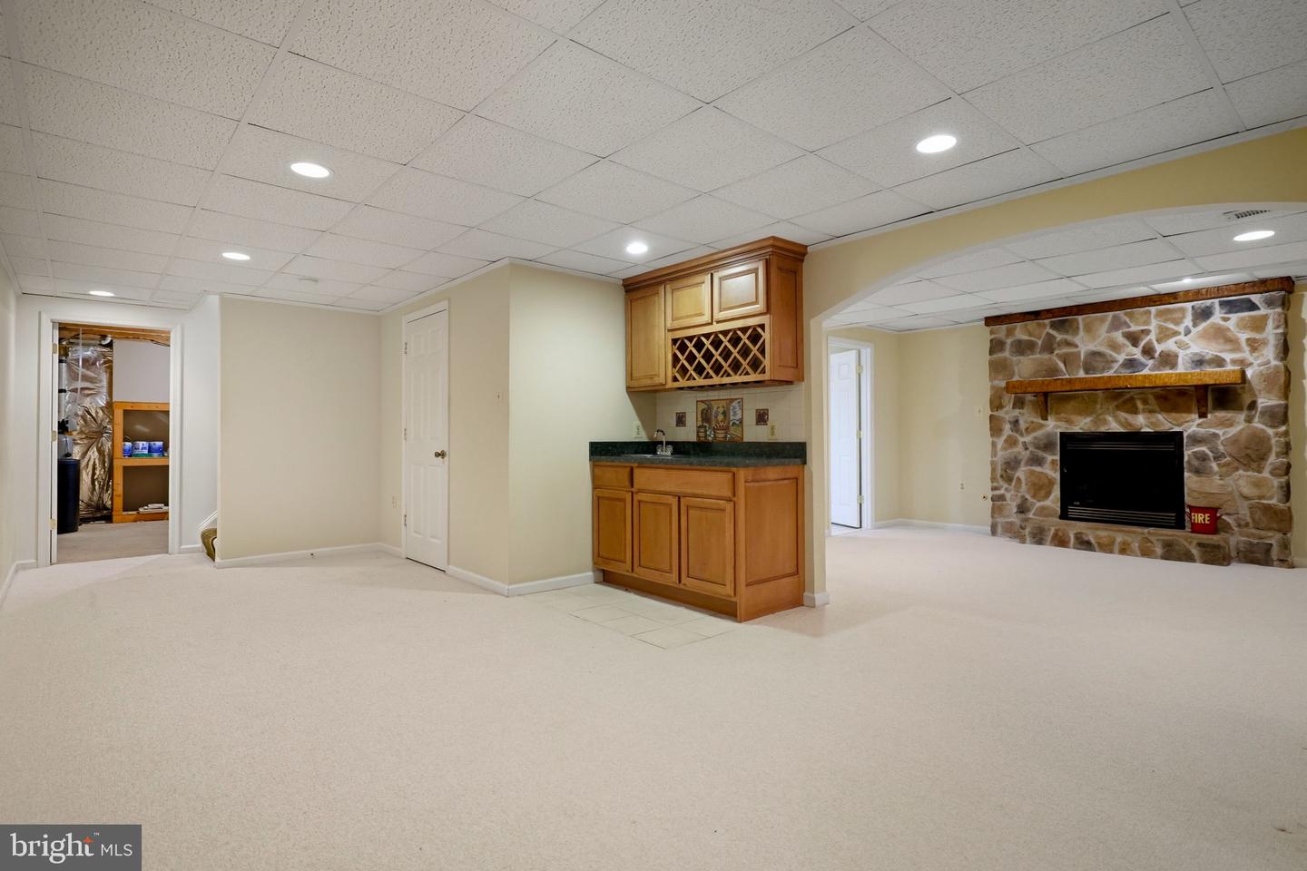 1 AYR ST SW, LEESBURG, Virginia 20175, 4 Bedrooms Bedrooms, ,4 BathroomsBathrooms,Residential,For sale,1 AYR ST SW,VALO2110320 MLS # VALO2110320