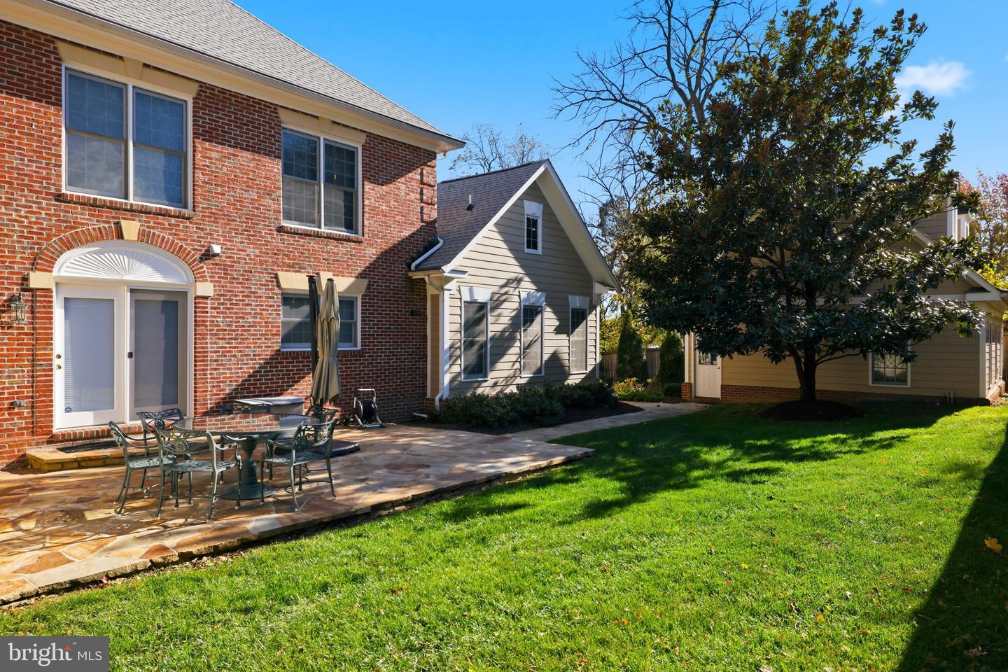 1 AYR ST SW, LEESBURG, Virginia 20175, 4 Bedrooms Bedrooms, ,4 BathroomsBathrooms,Residential,For sale,1 AYR ST SW,VALO2110320 MLS # VALO2110320