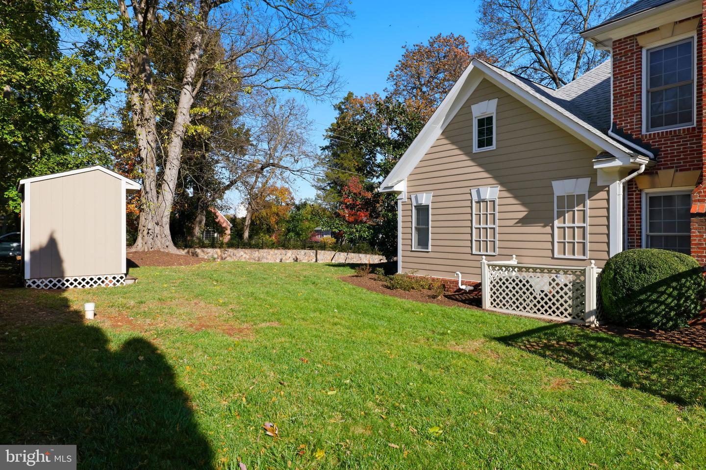 1 AYR ST SW, LEESBURG, Virginia 20175, 4 Bedrooms Bedrooms, ,4 BathroomsBathrooms,Residential,For sale,1 AYR ST SW,VALO2110320 MLS # VALO2110320