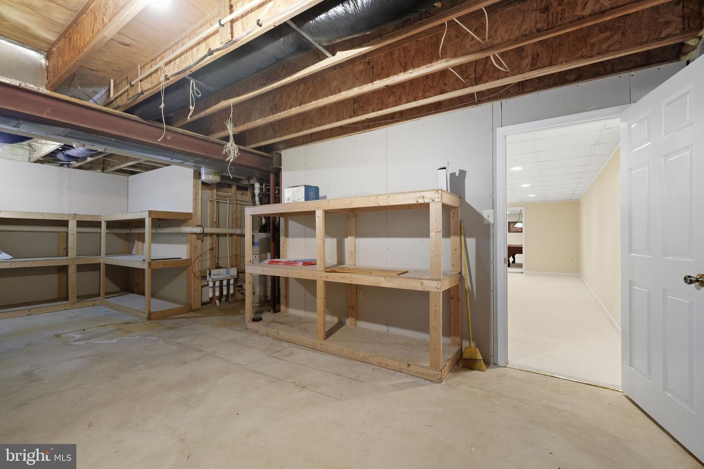 1 AYR ST SW, LEESBURG, Virginia 20175, 4 Bedrooms Bedrooms, ,4 BathroomsBathrooms,Residential,For sale,1 AYR ST SW,VALO2110320 MLS # VALO2110320