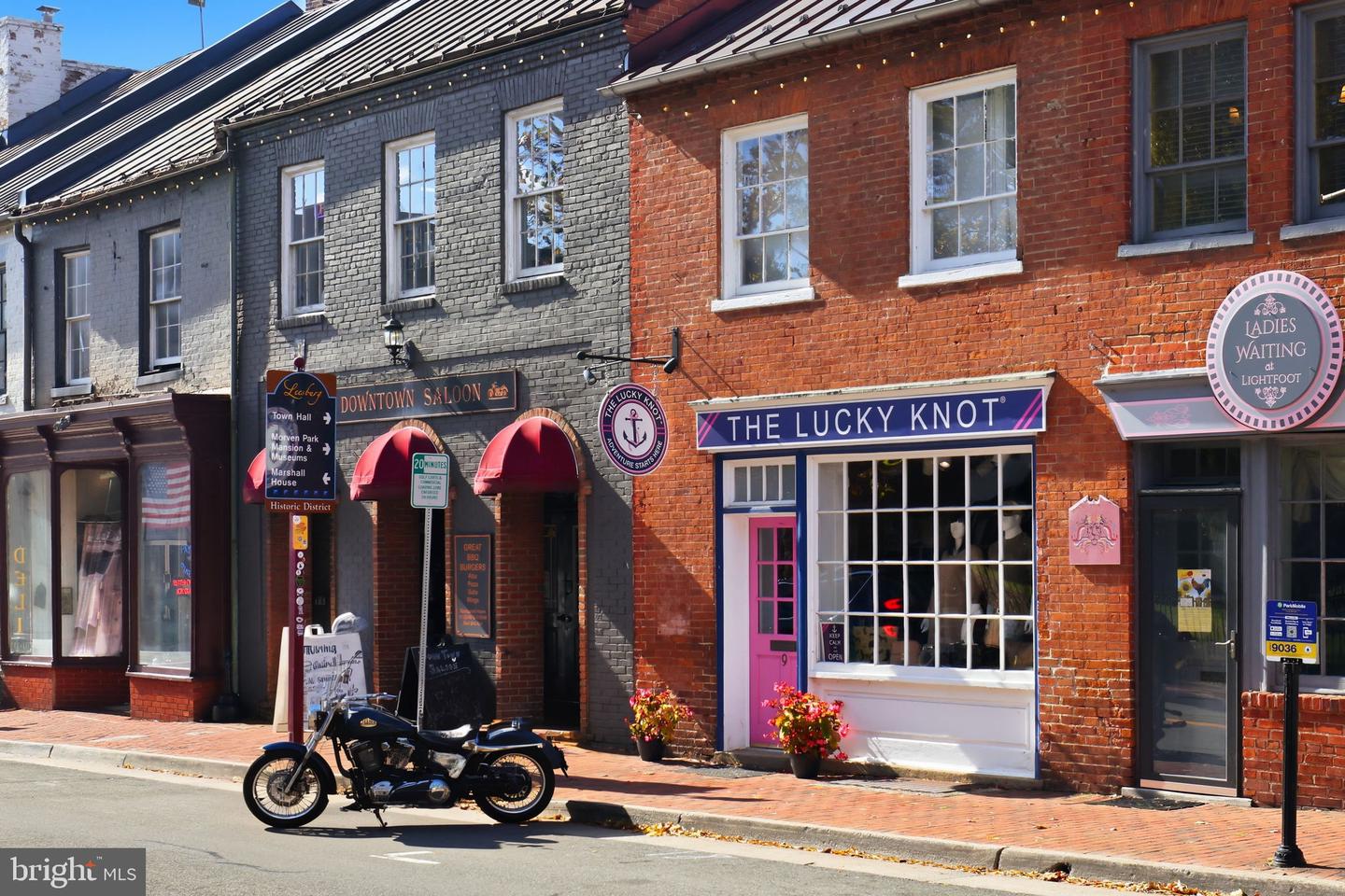 1 AYR ST SW, LEESBURG, Virginia 20175, 4 Bedrooms Bedrooms, ,4 BathroomsBathrooms,Residential,For sale,1 AYR ST SW,VALO2110320 MLS # VALO2110320