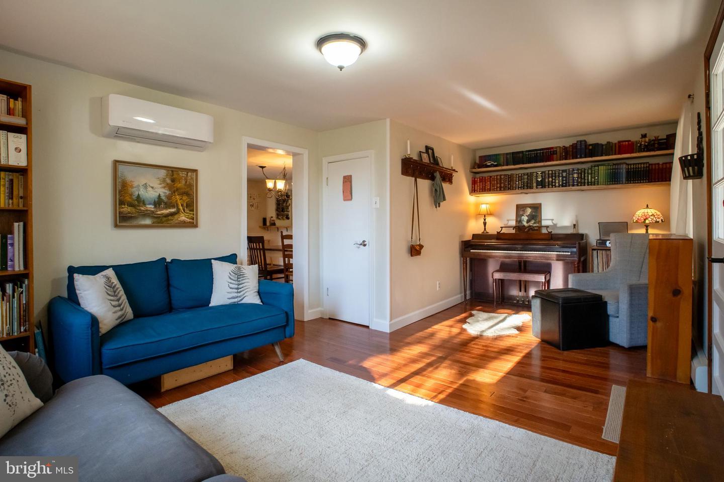 33563 SNICKERSVILLE TPKE, BLUEMONT, Virginia 20135, 3 Bedrooms Bedrooms, ,1 BathroomBathrooms,Residential,For sale,33563 SNICKERSVILLE TPKE,VALO2110424 MLS # VALO2110424