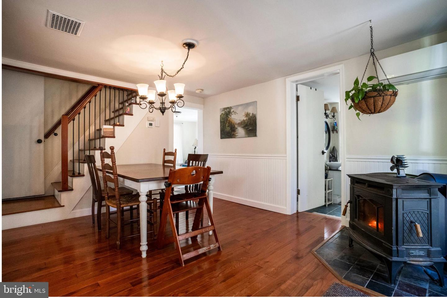 33563 SNICKERSVILLE TPKE, BLUEMONT, Virginia 20135, 3 Bedrooms Bedrooms, ,1 BathroomBathrooms,Residential,For sale,33563 SNICKERSVILLE TPKE,VALO2110424 MLS # VALO2110424