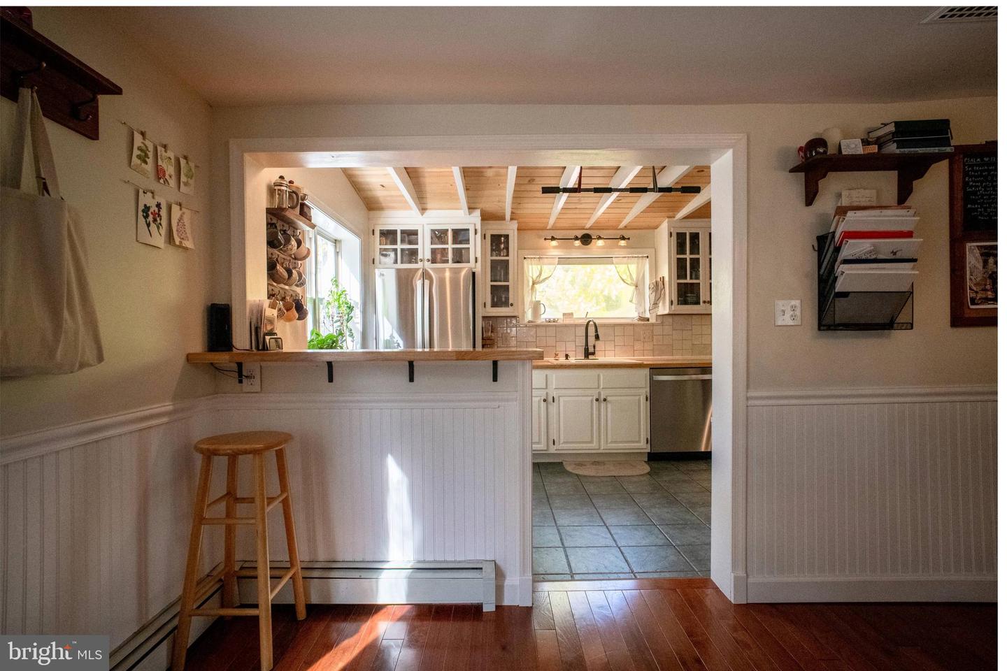 33563 SNICKERSVILLE TPKE, BLUEMONT, Virginia 20135, 3 Bedrooms Bedrooms, ,1 BathroomBathrooms,Residential,For sale,33563 SNICKERSVILLE TPKE,VALO2110424 MLS # VALO2110424