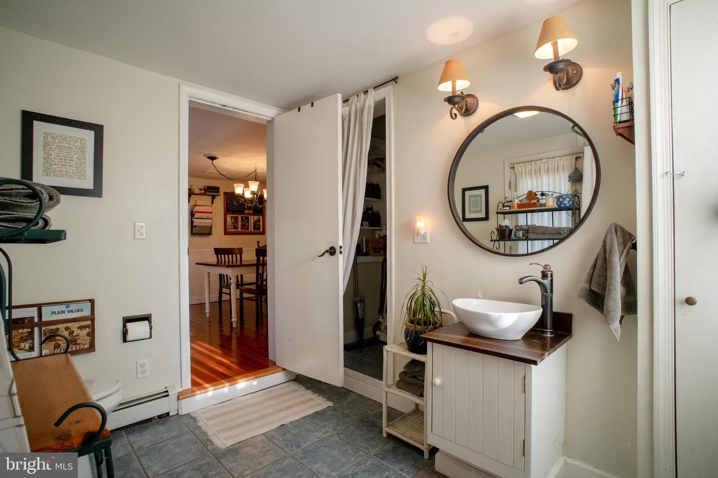 33563 SNICKERSVILLE TPKE, BLUEMONT, Virginia 20135, 3 Bedrooms Bedrooms, ,1 BathroomBathrooms,Residential,For sale,33563 SNICKERSVILLE TPKE,VALO2110424 MLS # VALO2110424